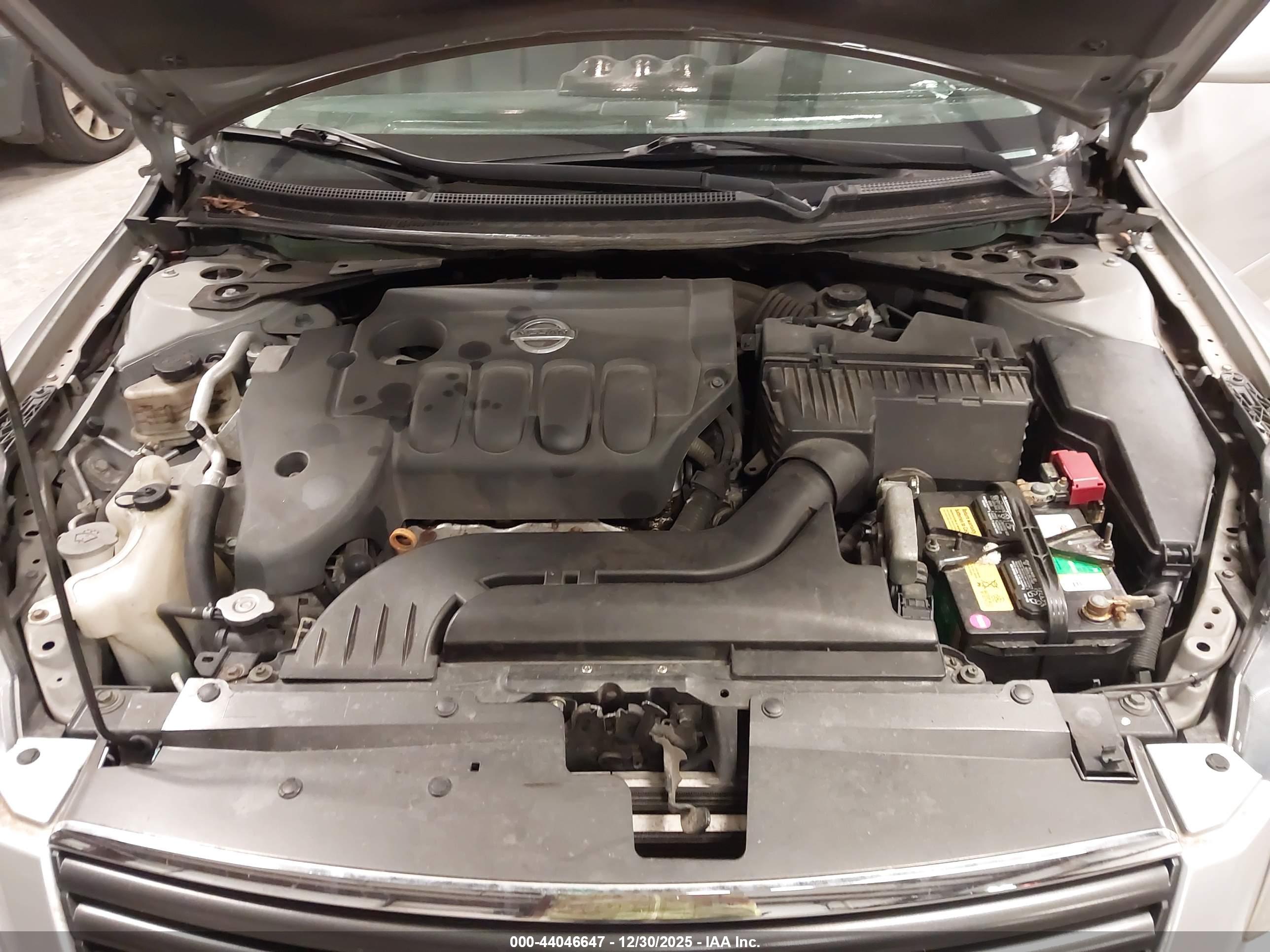 NISSAN ALTIMA image 10