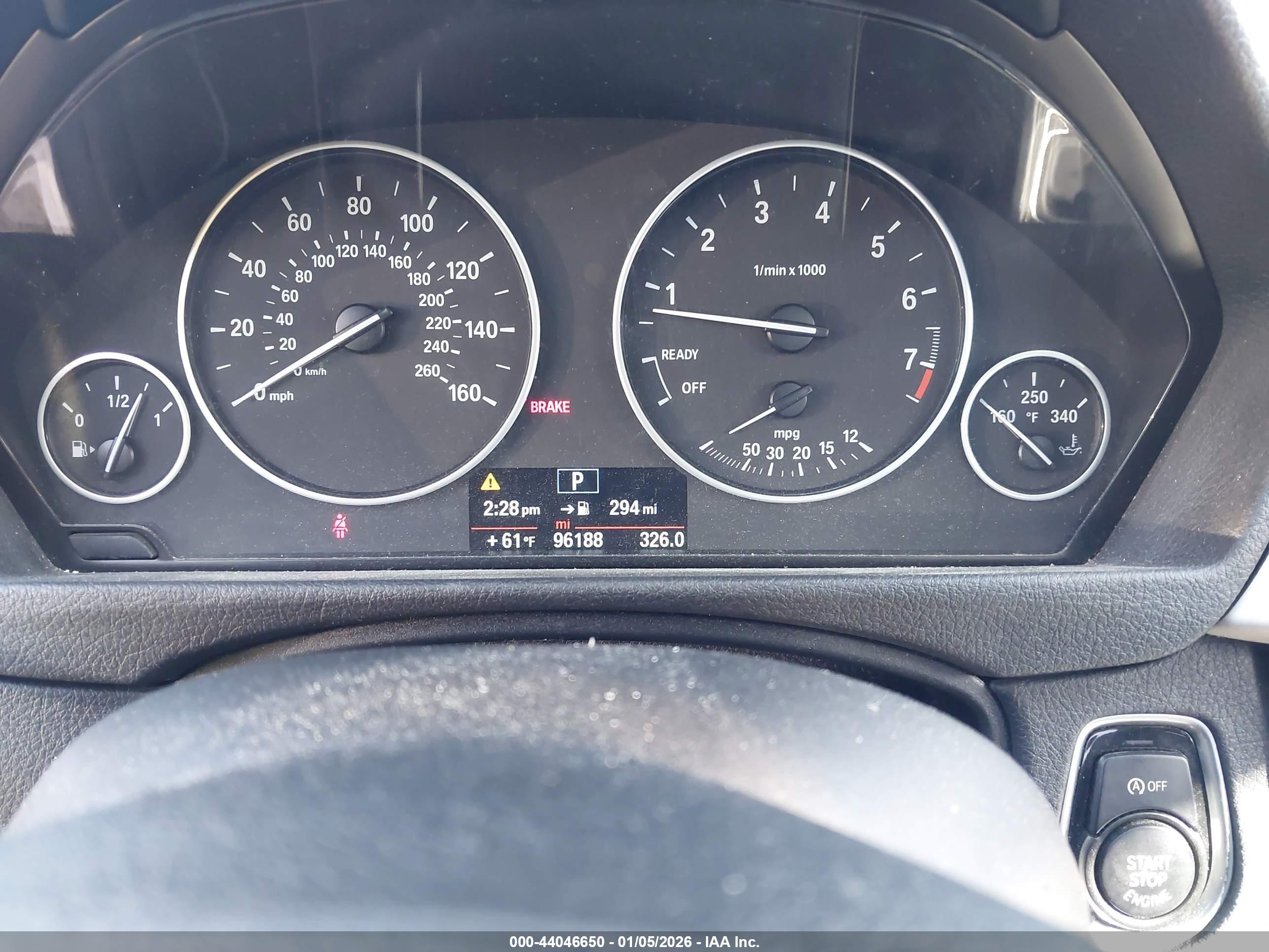 BMW 320I image 6