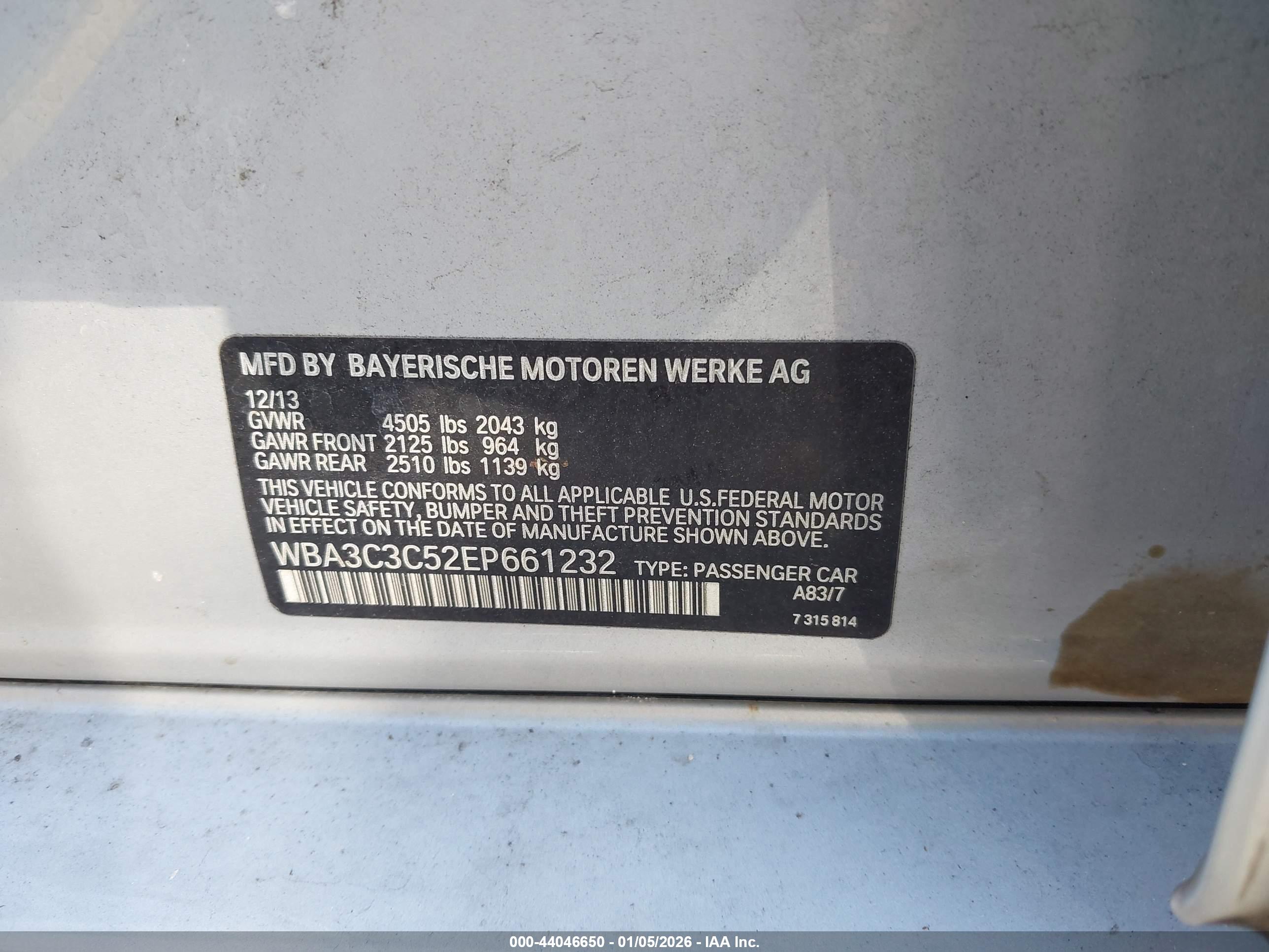 BMW 320I image 9