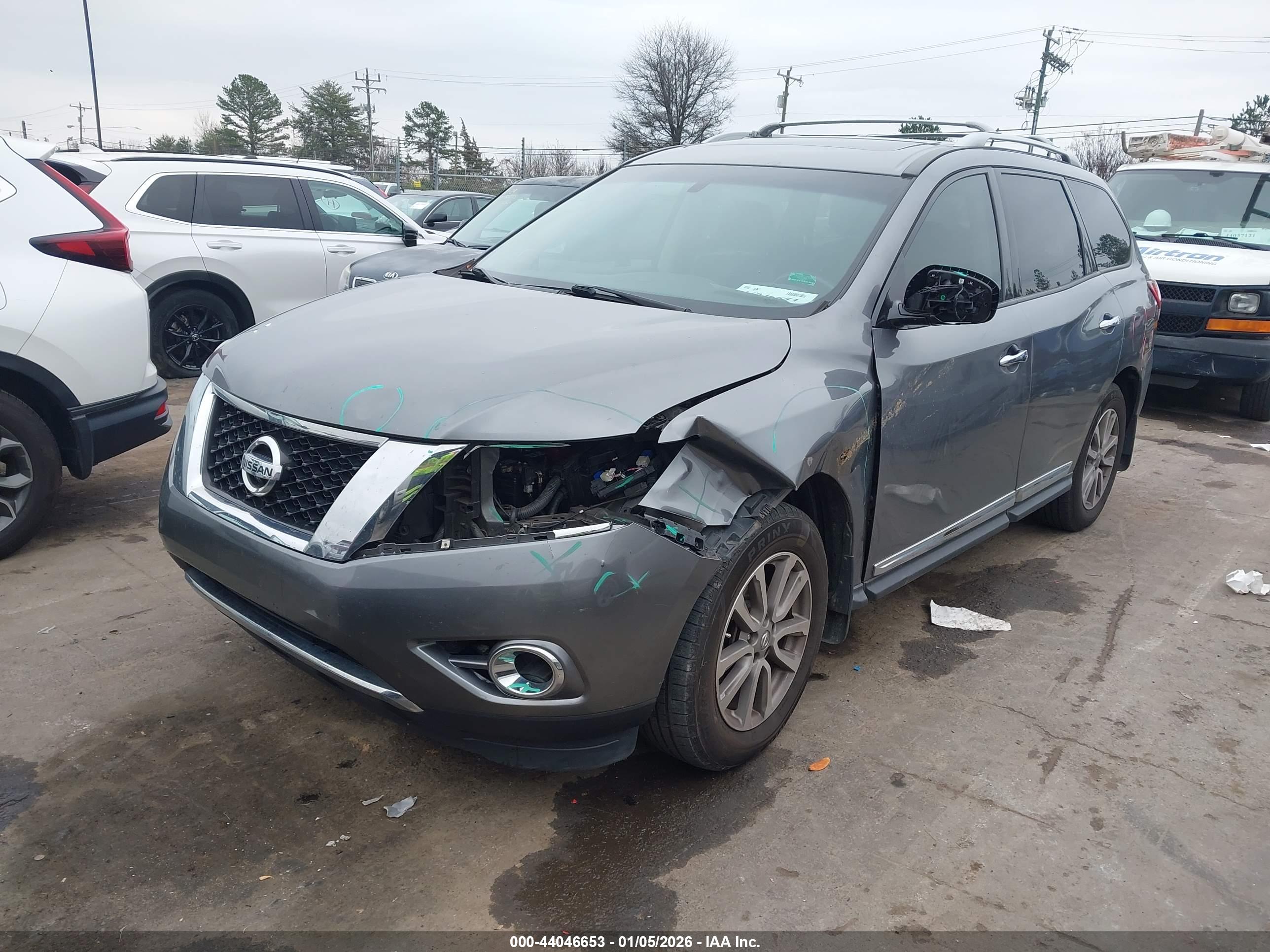 NISSAN PATHFINDER image 2