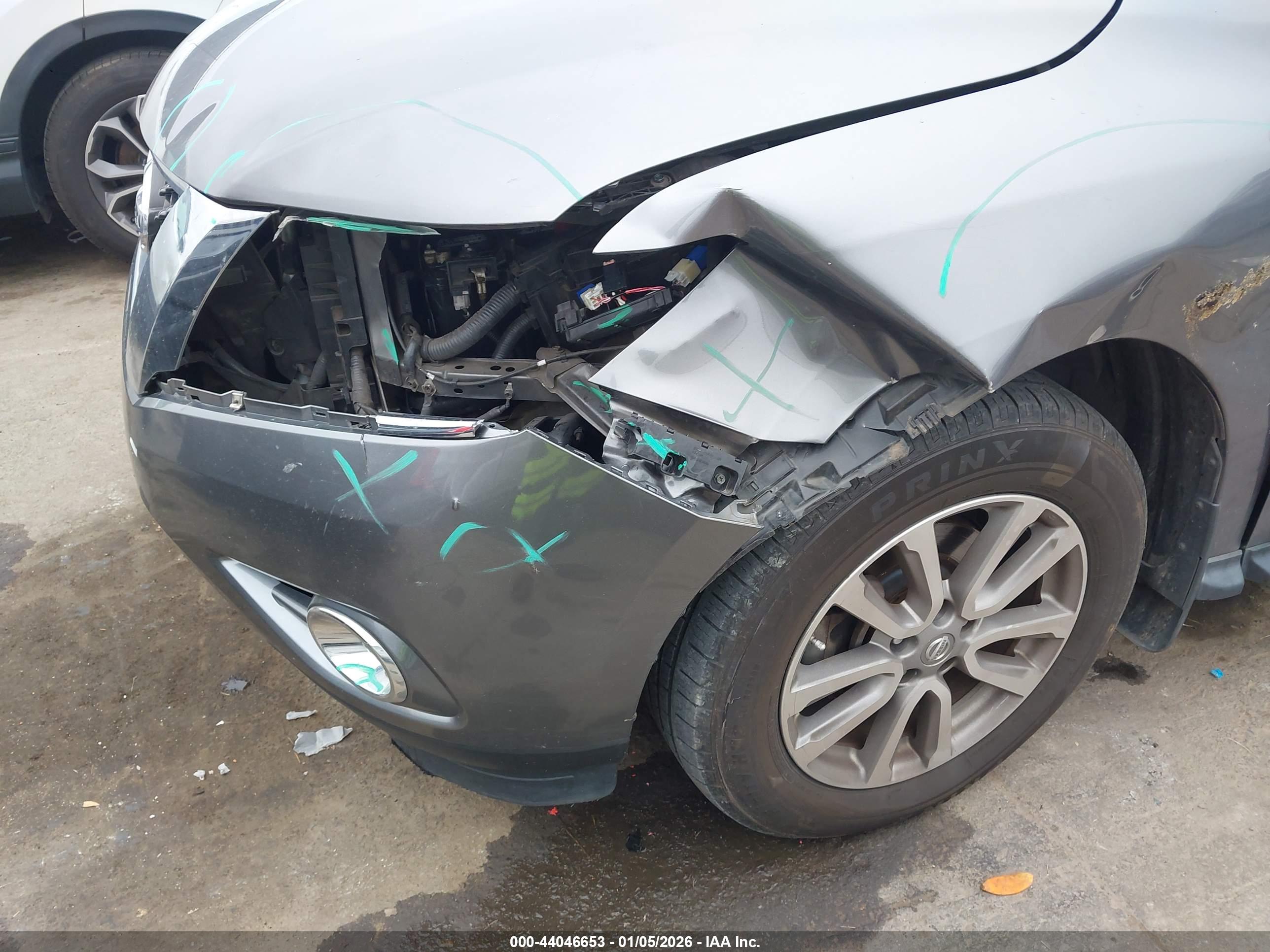 NISSAN PATHFINDER image 6
