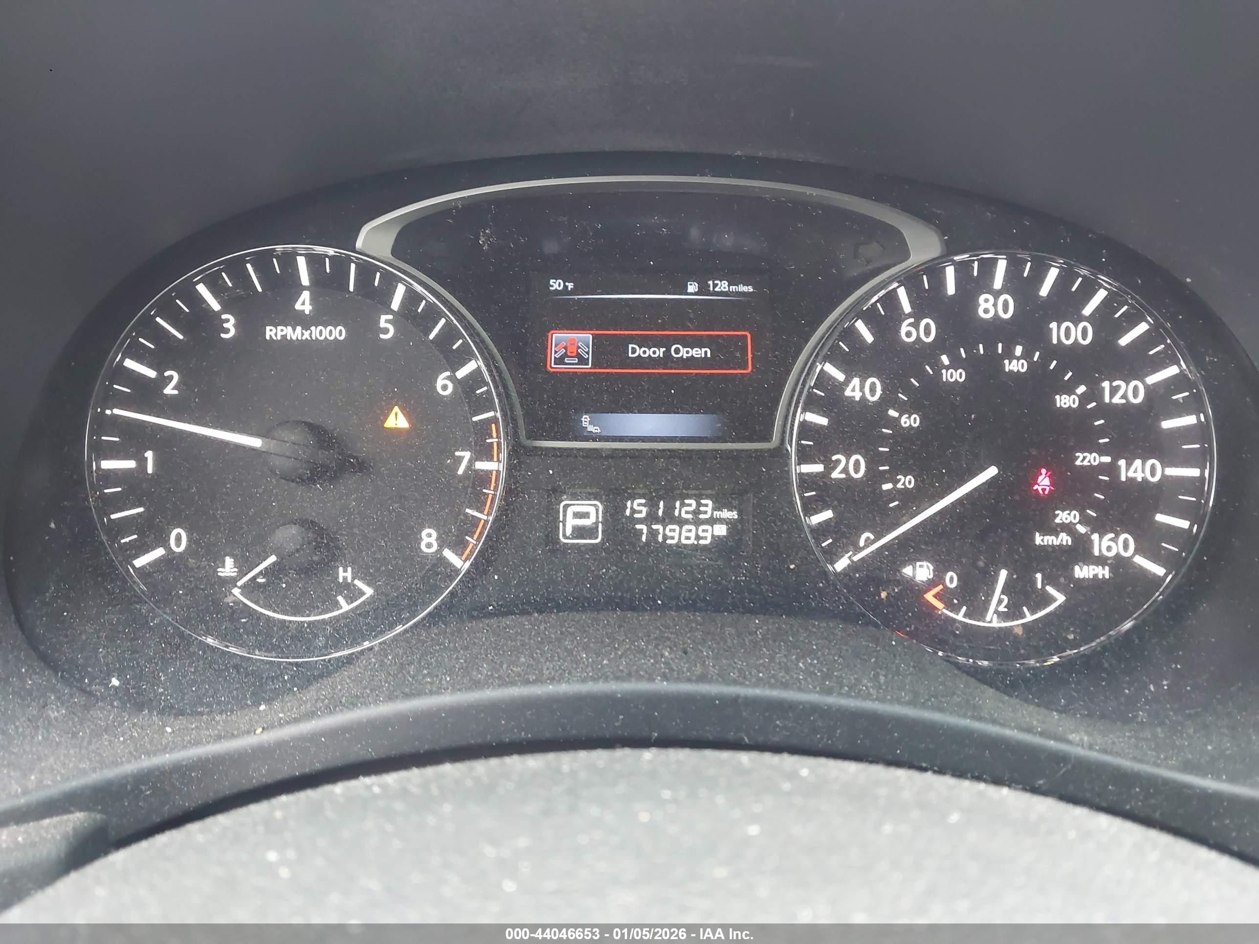NISSAN PATHFINDER image 7