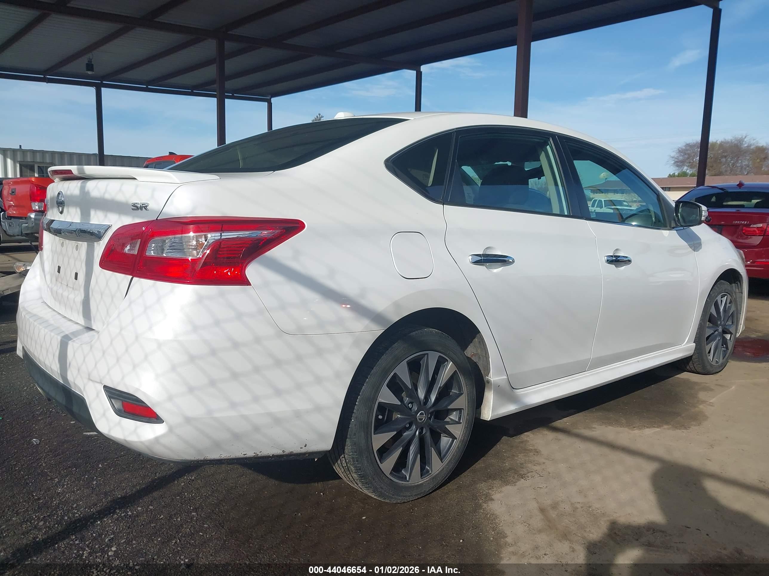 NISSAN SENTRA image 4