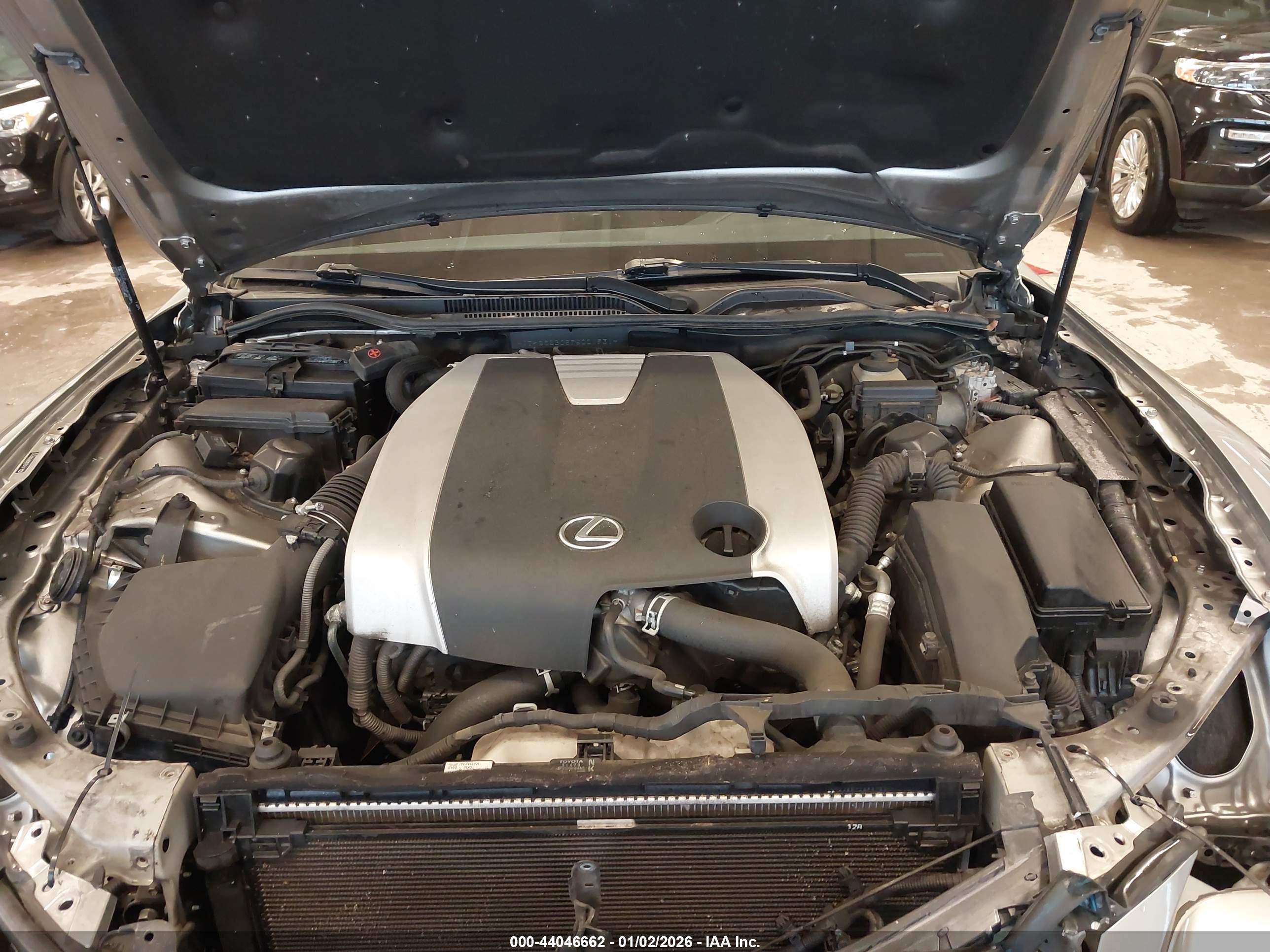 LEXUS RC image 10