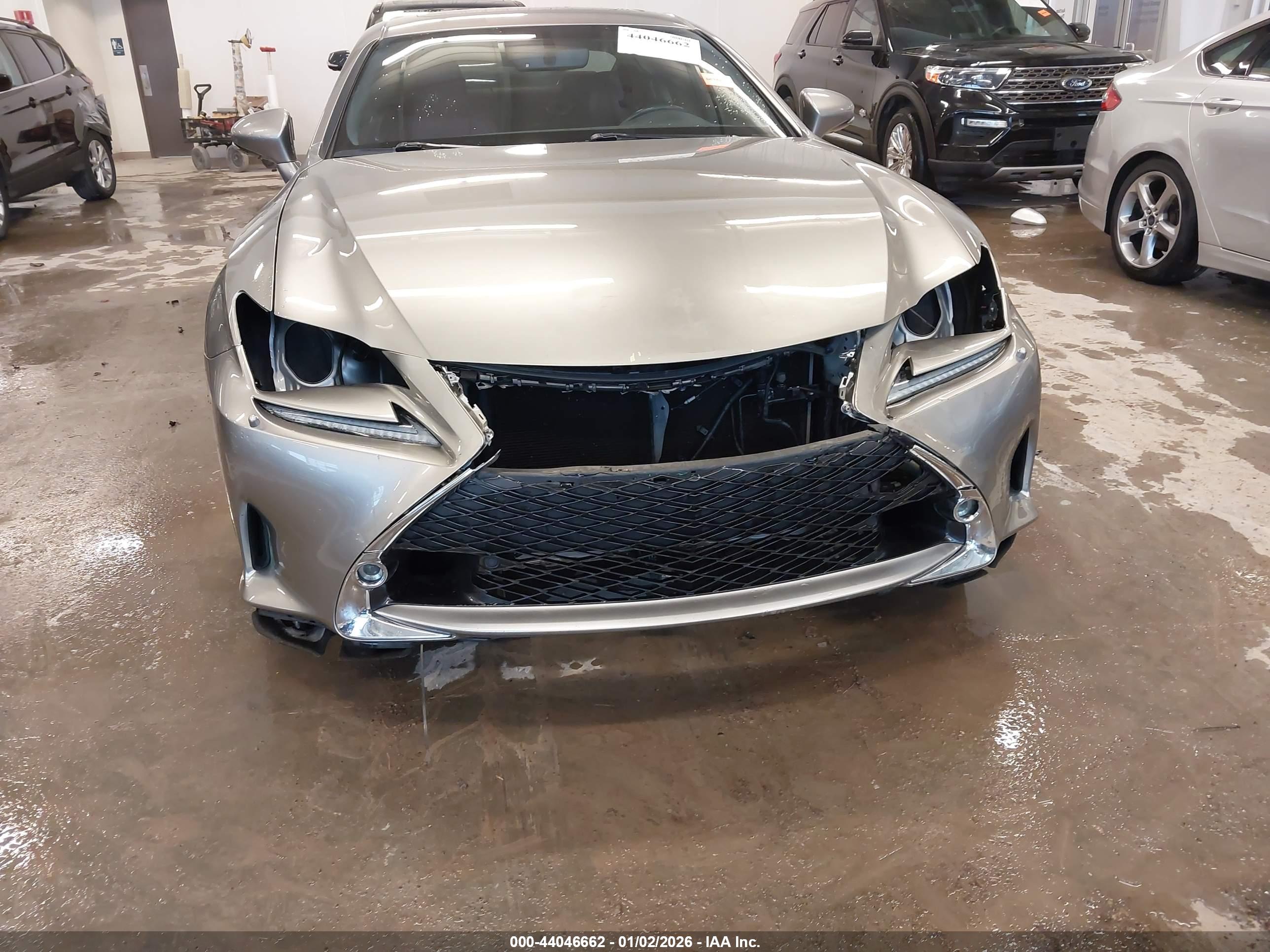 LEXUS RC image 6