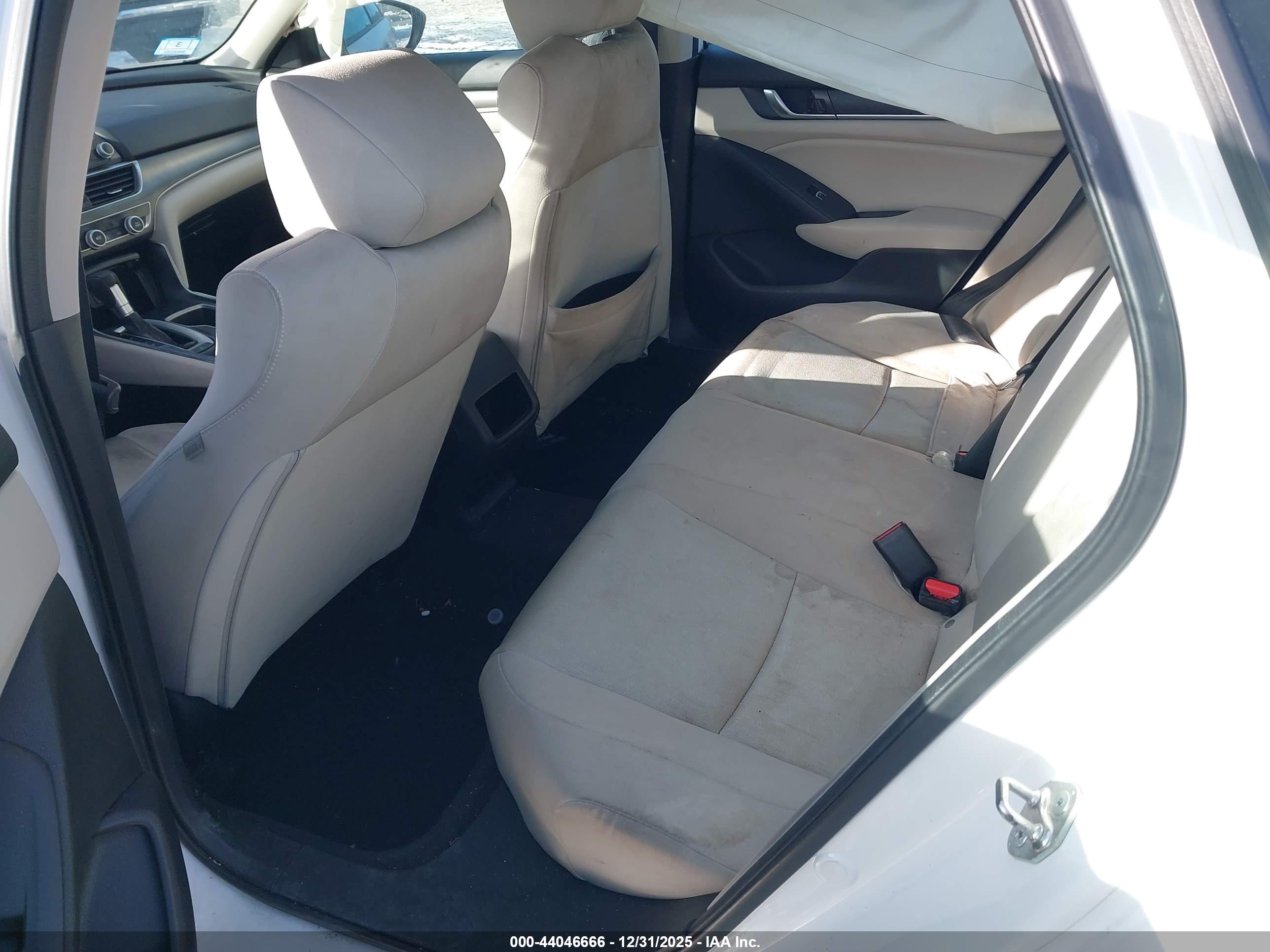 HONDA ACCORD image 8
