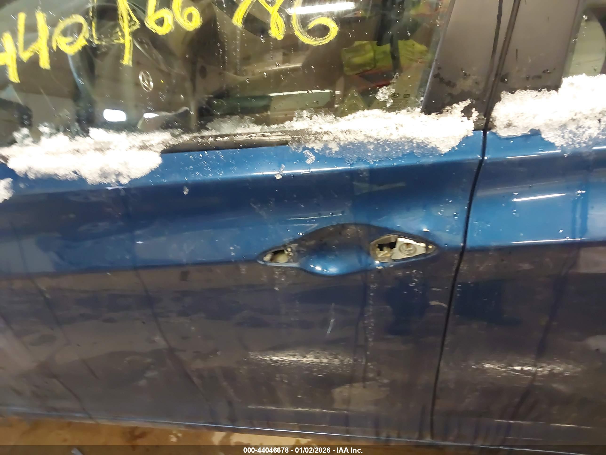 HYUNDAI ELANTRA image 6