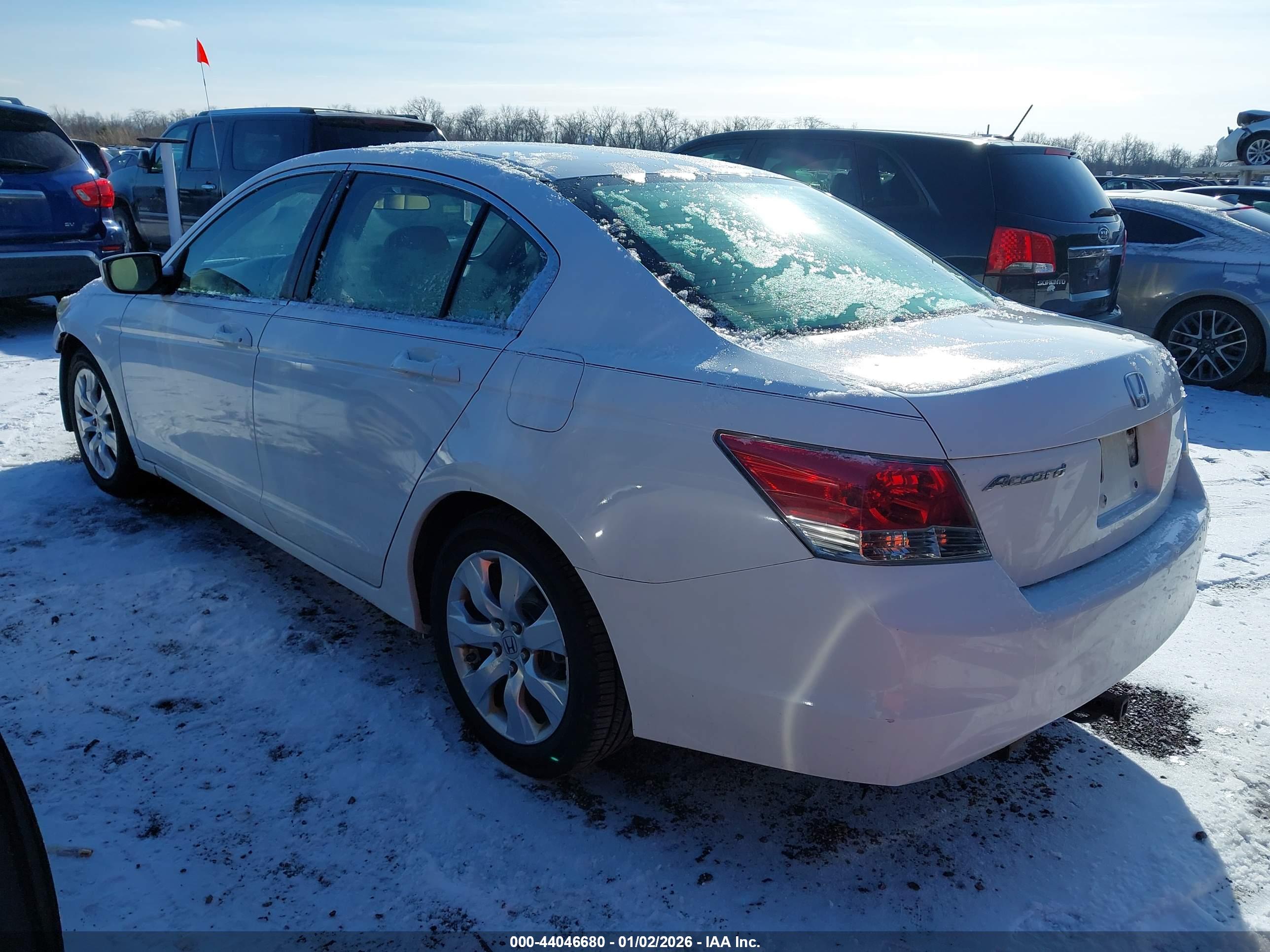HONDA ACCORD image 3