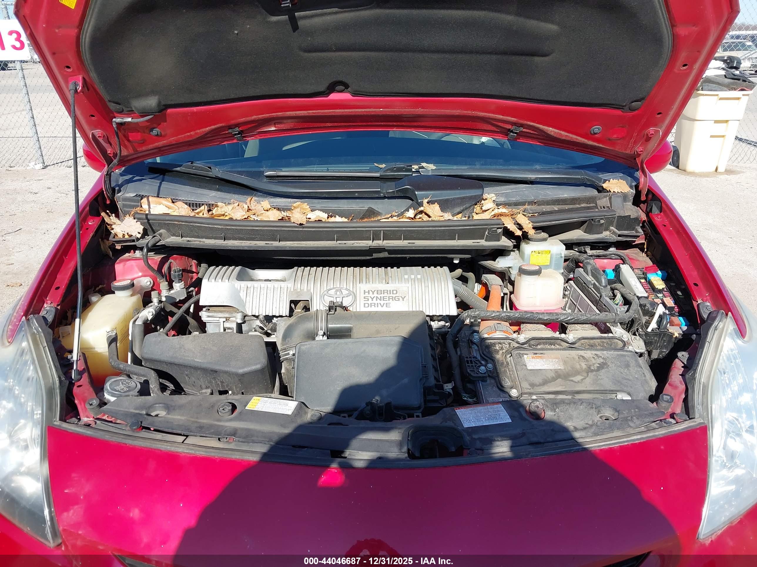 TOYOTA PRIUS image 10