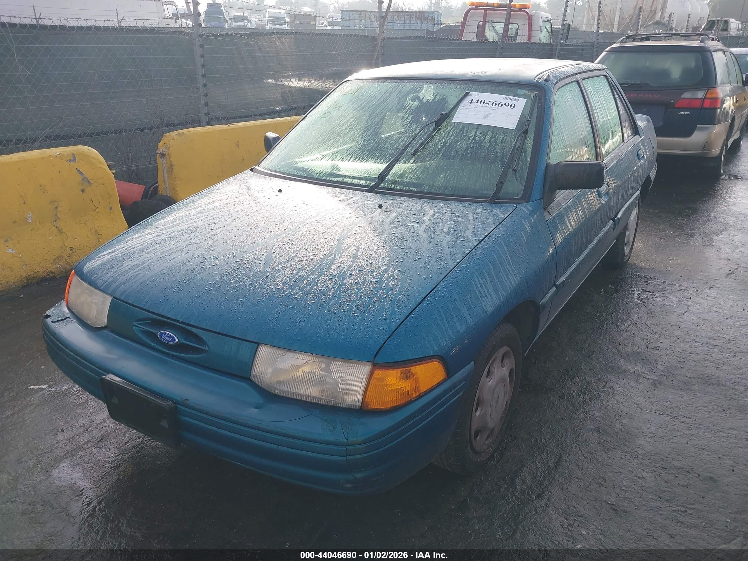 FORD ESCORT image 6
