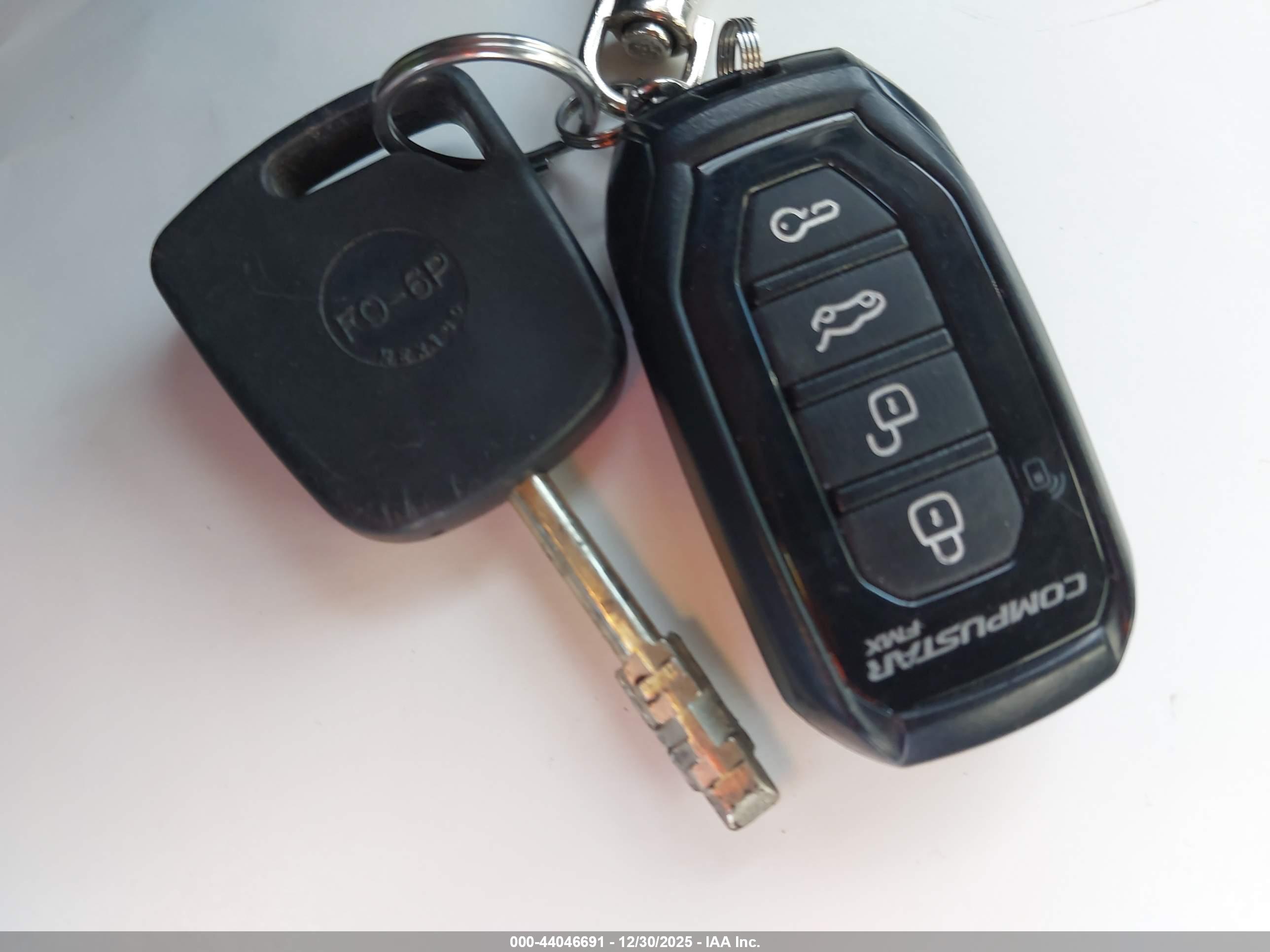 FORD TRANSIT image 11