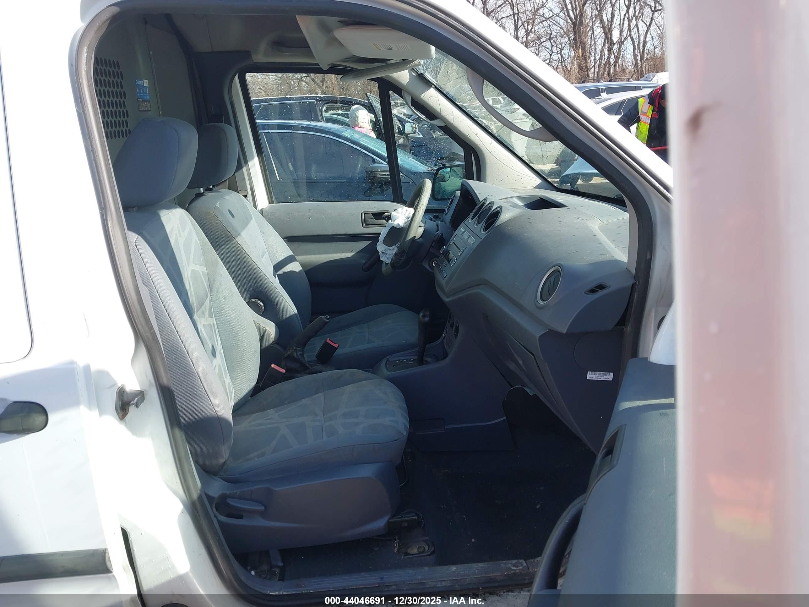 FORD TRANSIT image 5