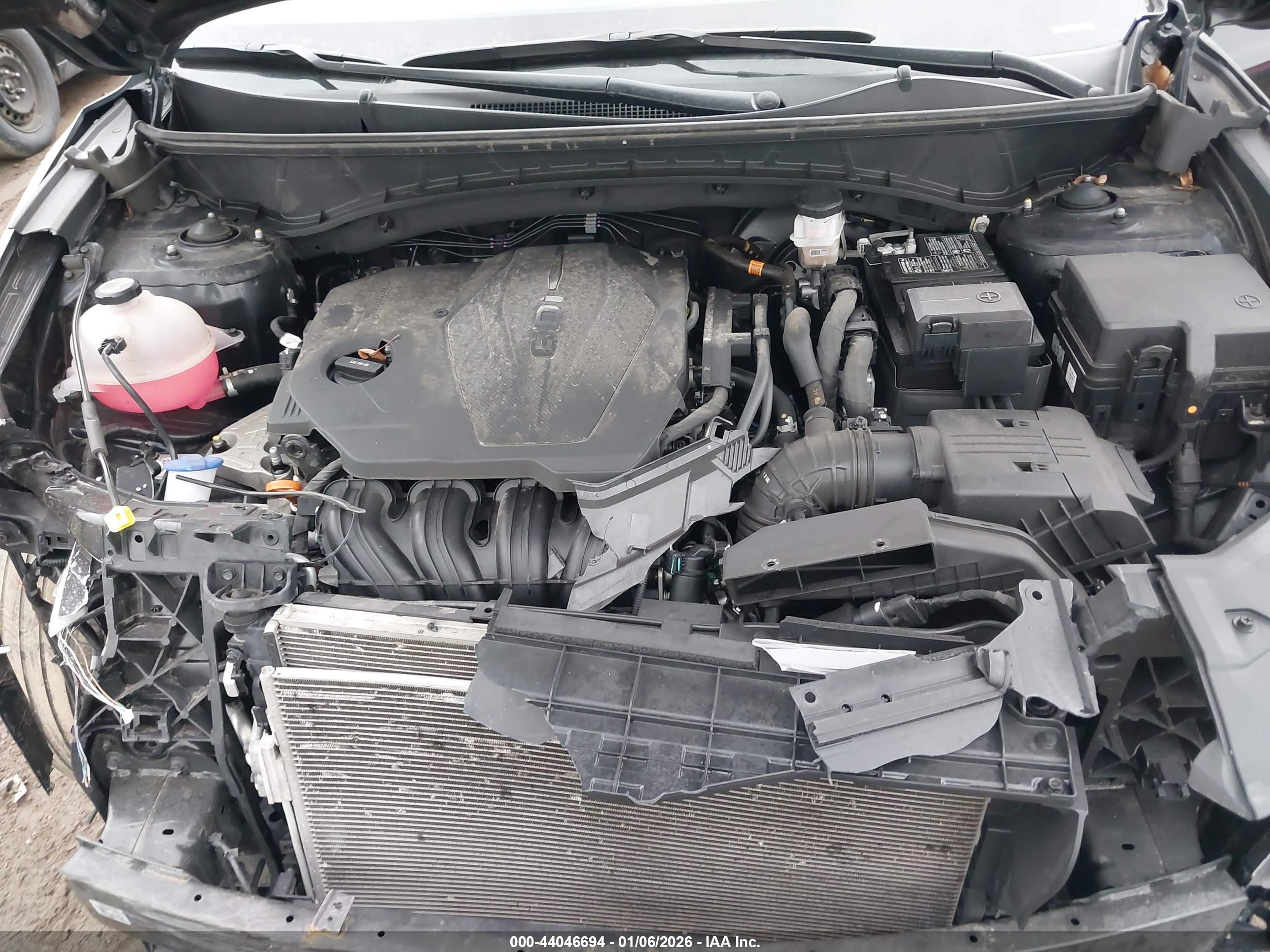 HYUNDAI TUCSON image 10