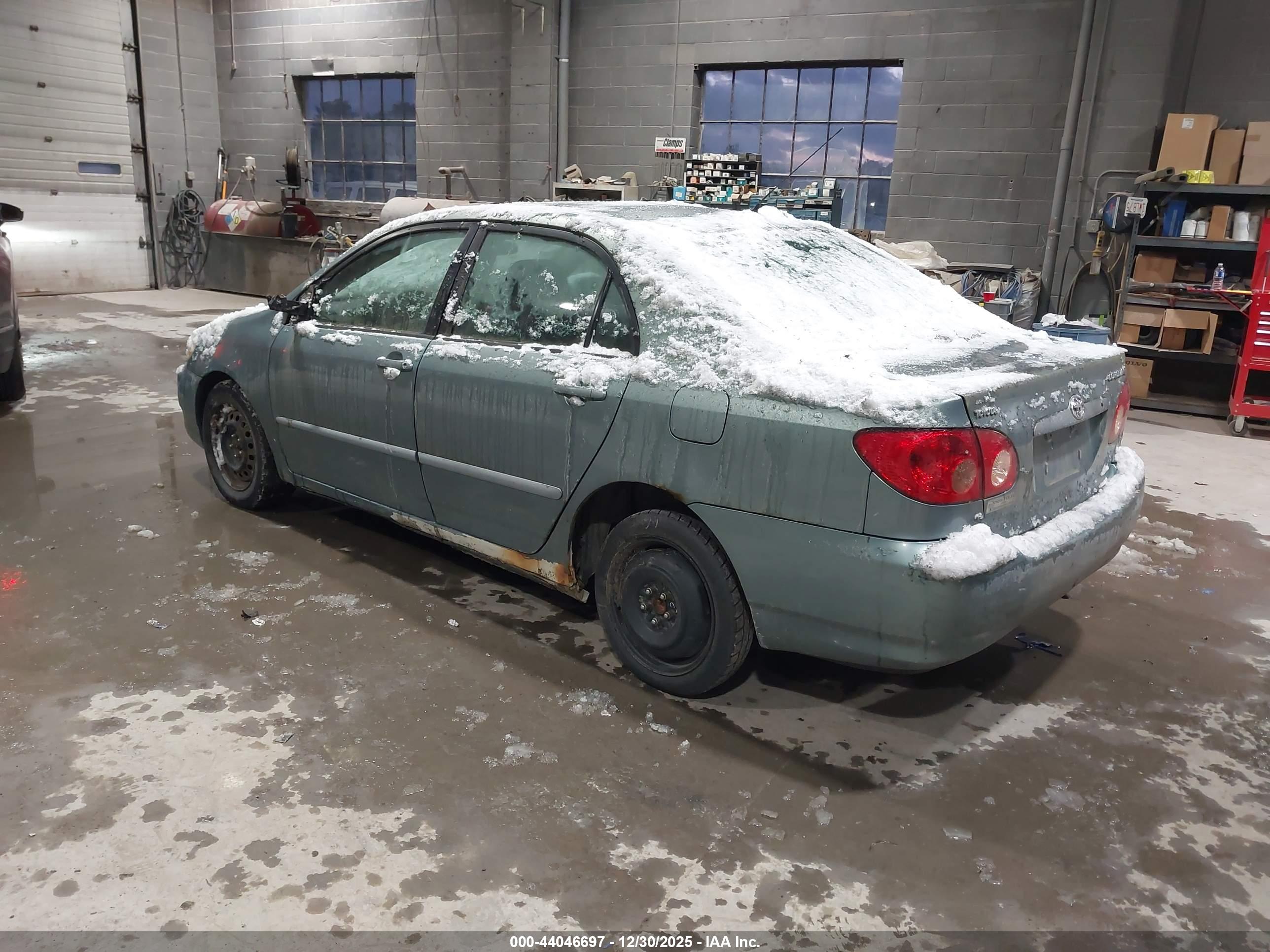TOYOTA COROLLA image 3