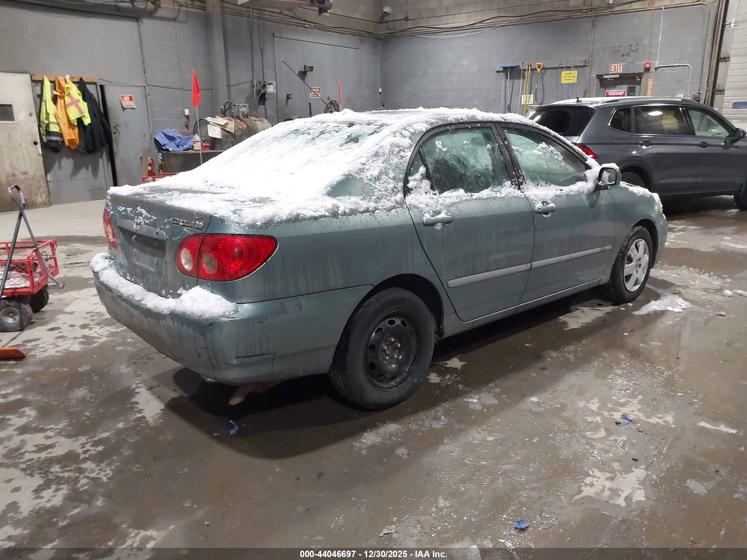 TOYOTA COROLLA image 4