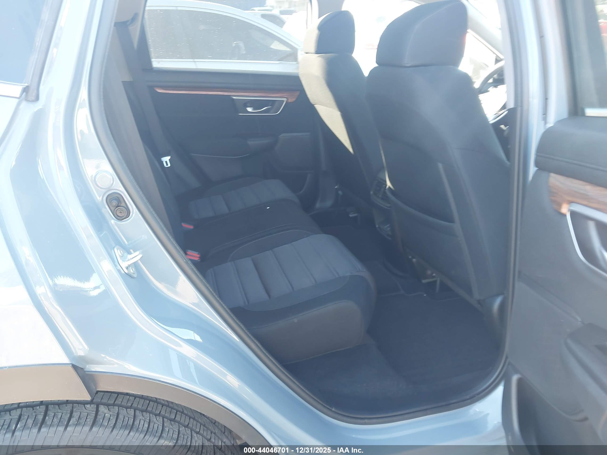 HONDA CR-V image 8