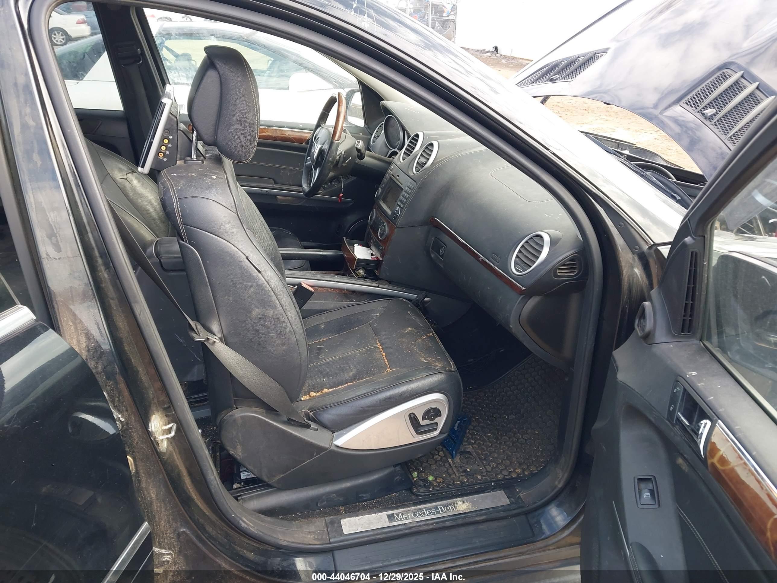MERCEDES-BENZ GL image 5