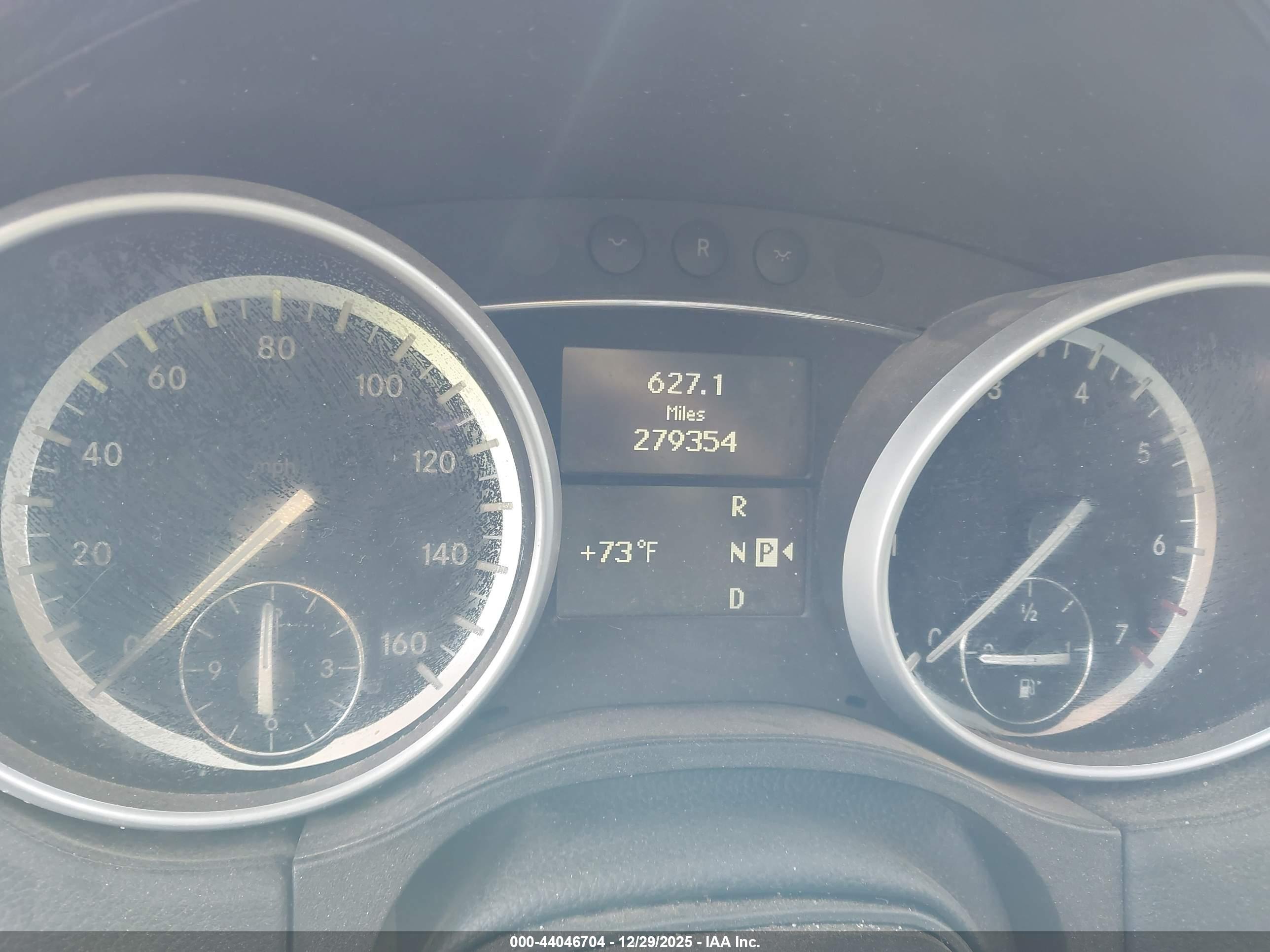 MERCEDES-BENZ GL image 7