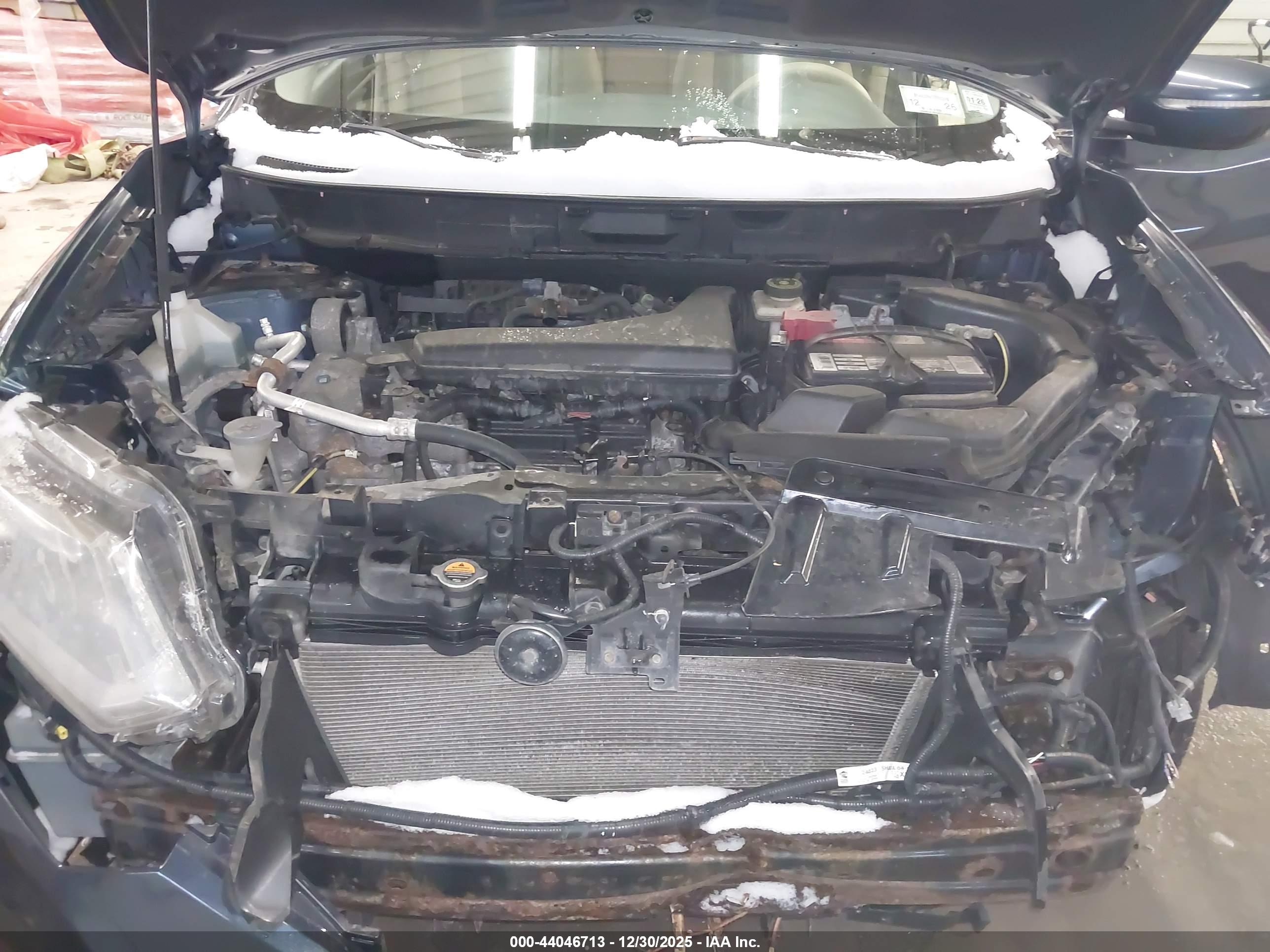 NISSAN ROGUE image 10