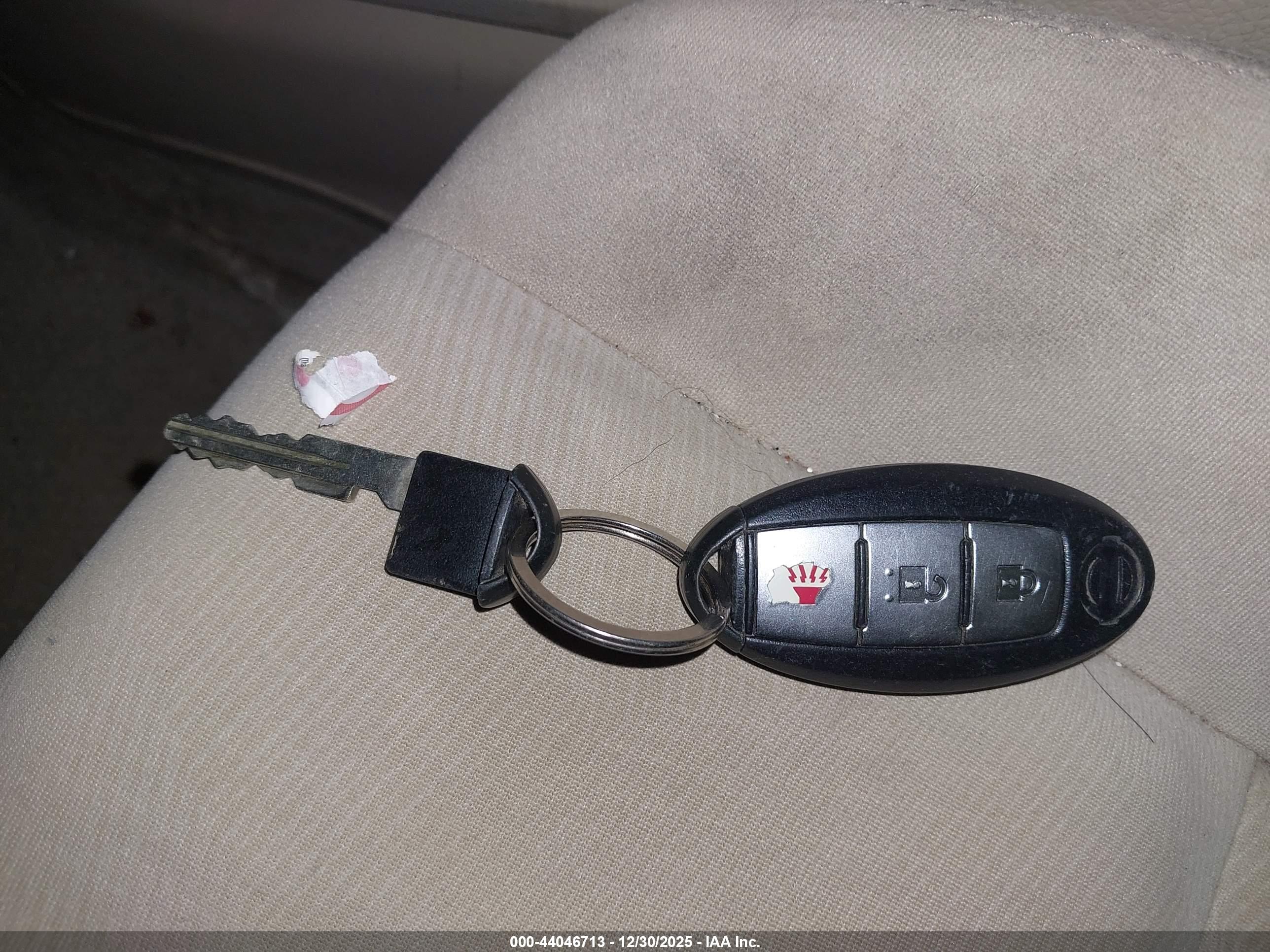 NISSAN ROGUE image 11