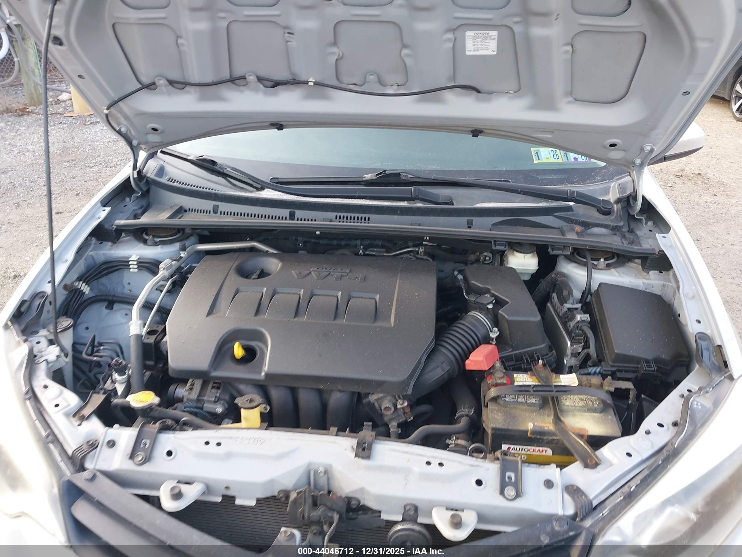 TOYOTA COROLLA image 10