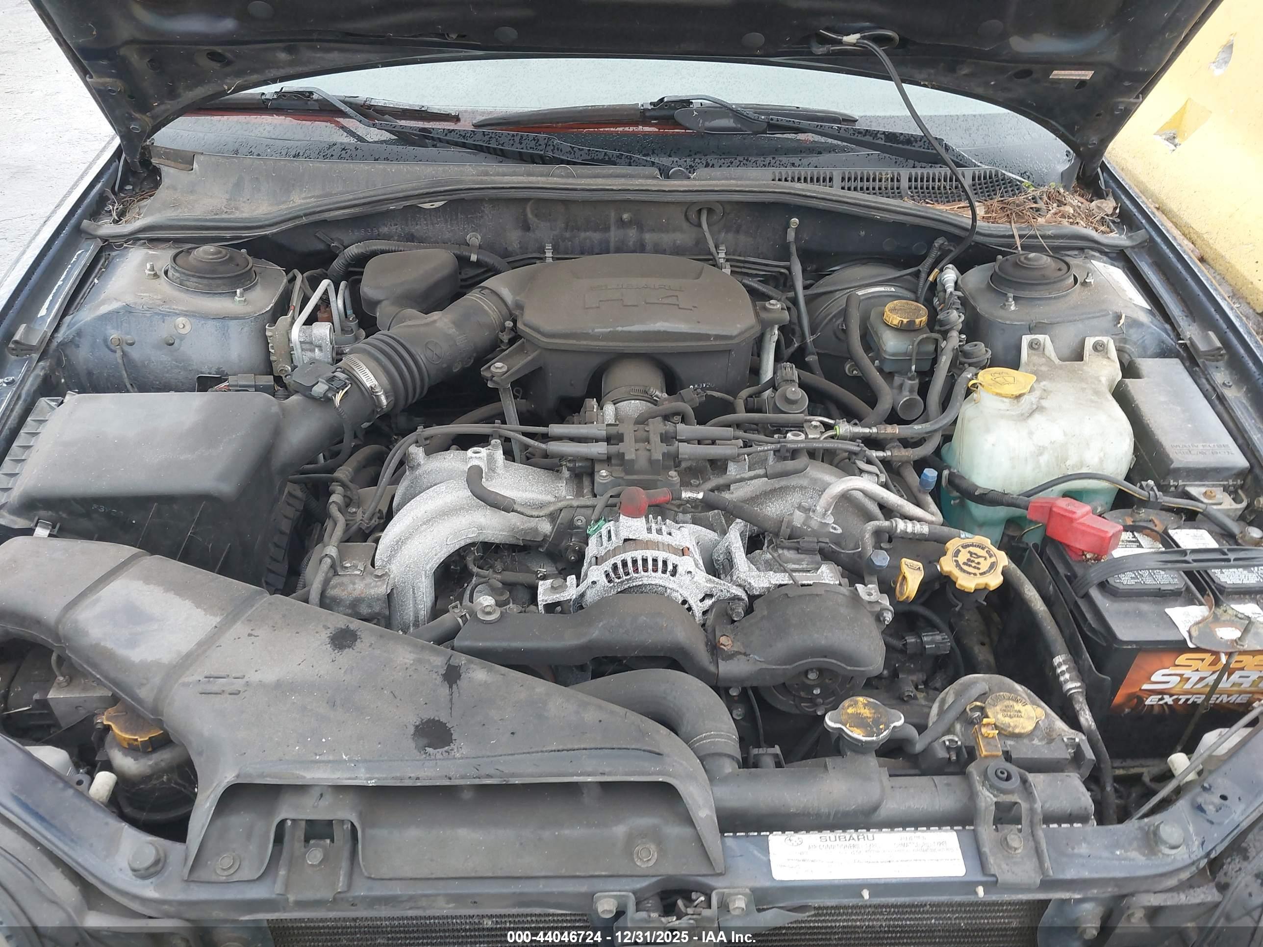 SUBARU OUTBACK image 10