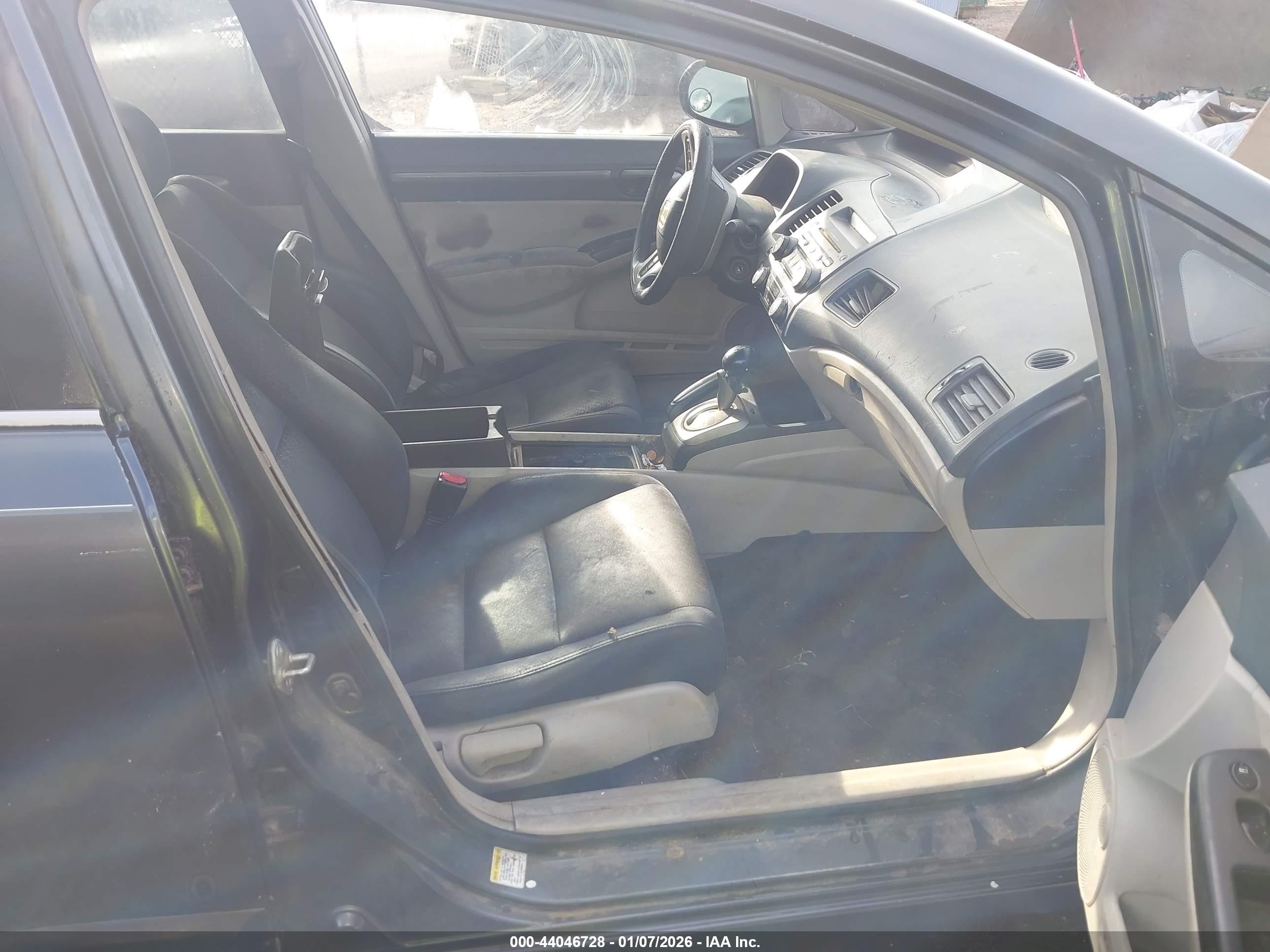 HONDA CIVIC image 5