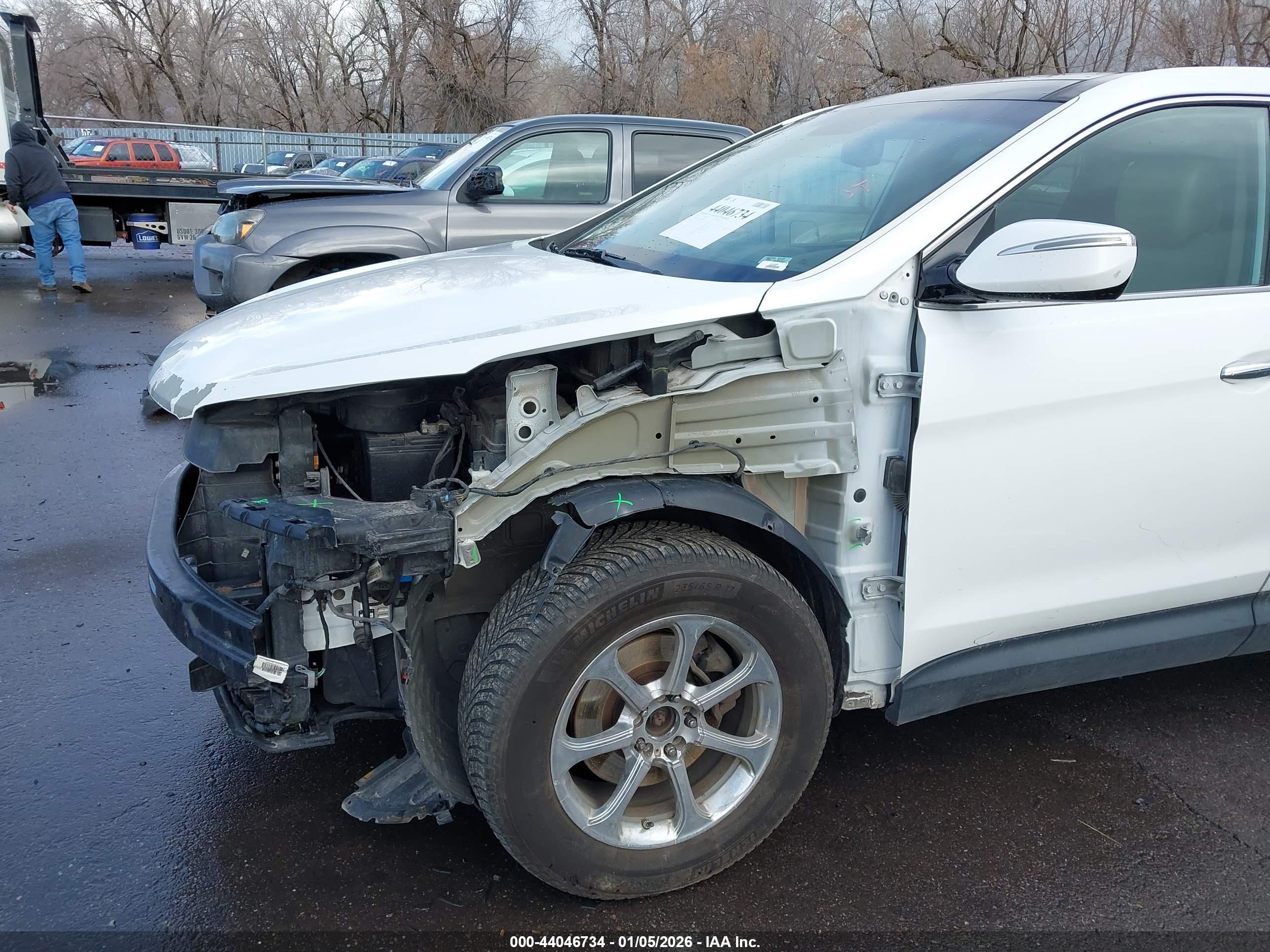 HYUNDAI SANTA image 6