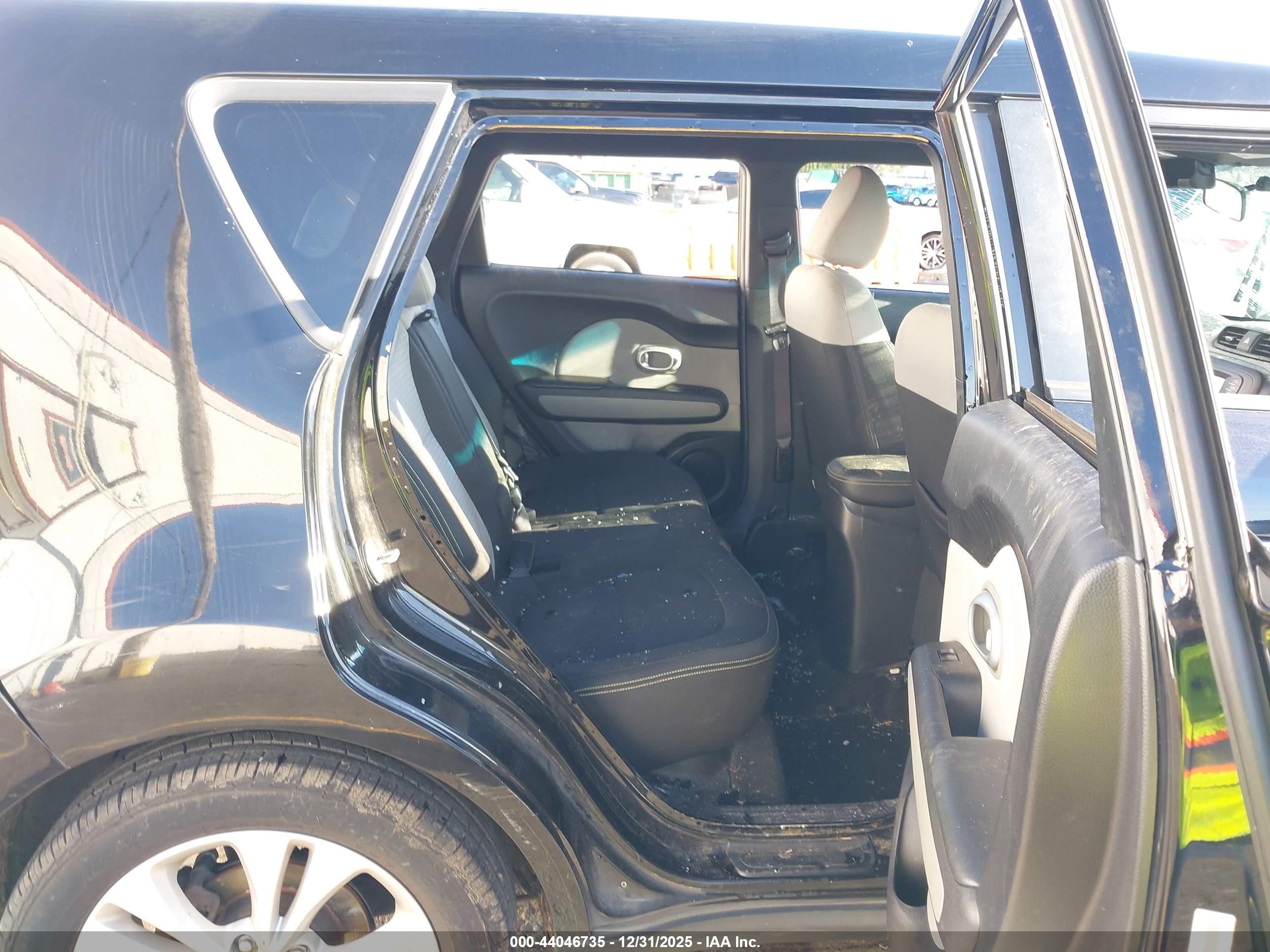 KIA SOUL image 8