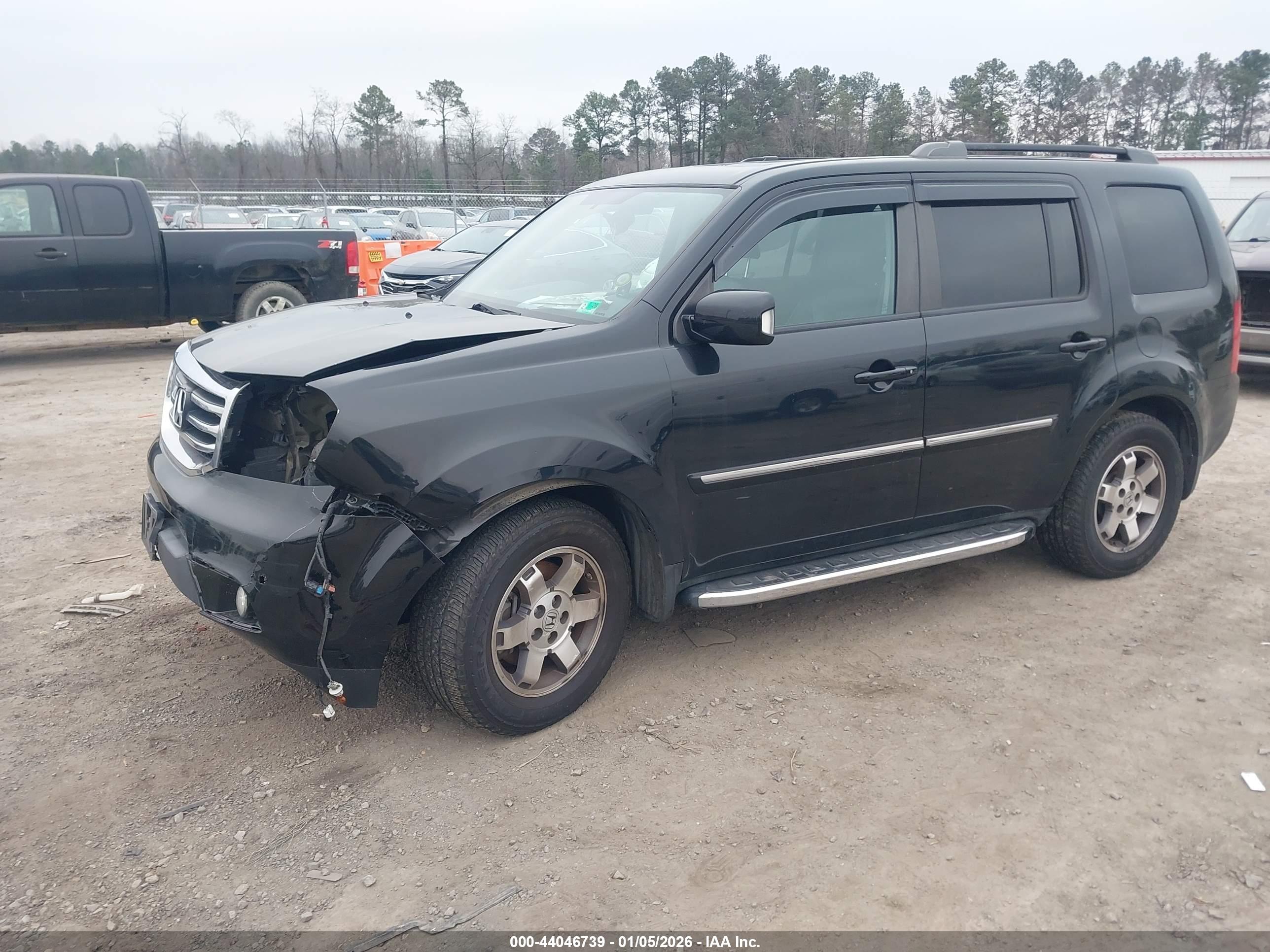 HONDA PILOT image 2
