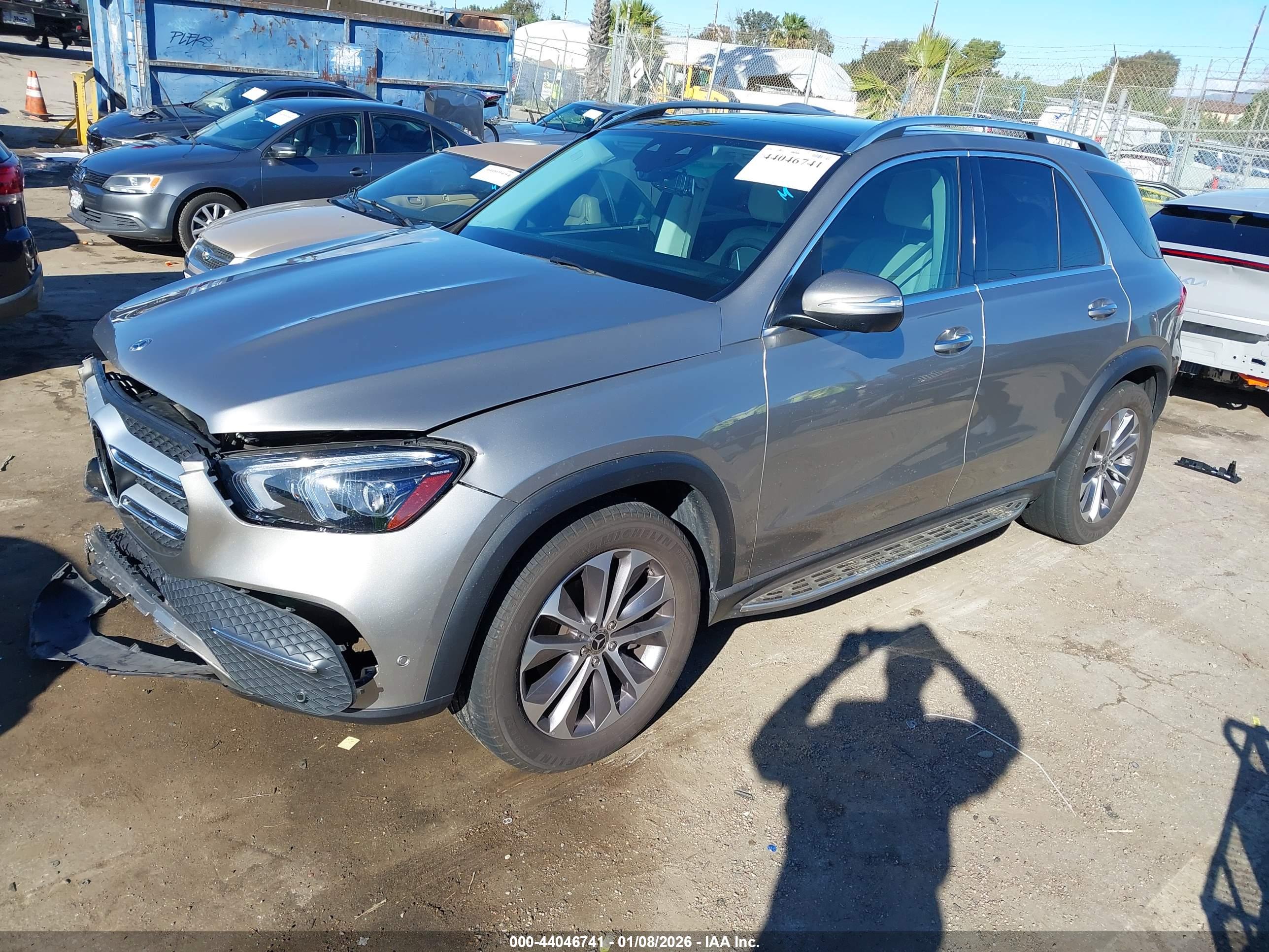 MERCEDES-BENZ GLE image 2