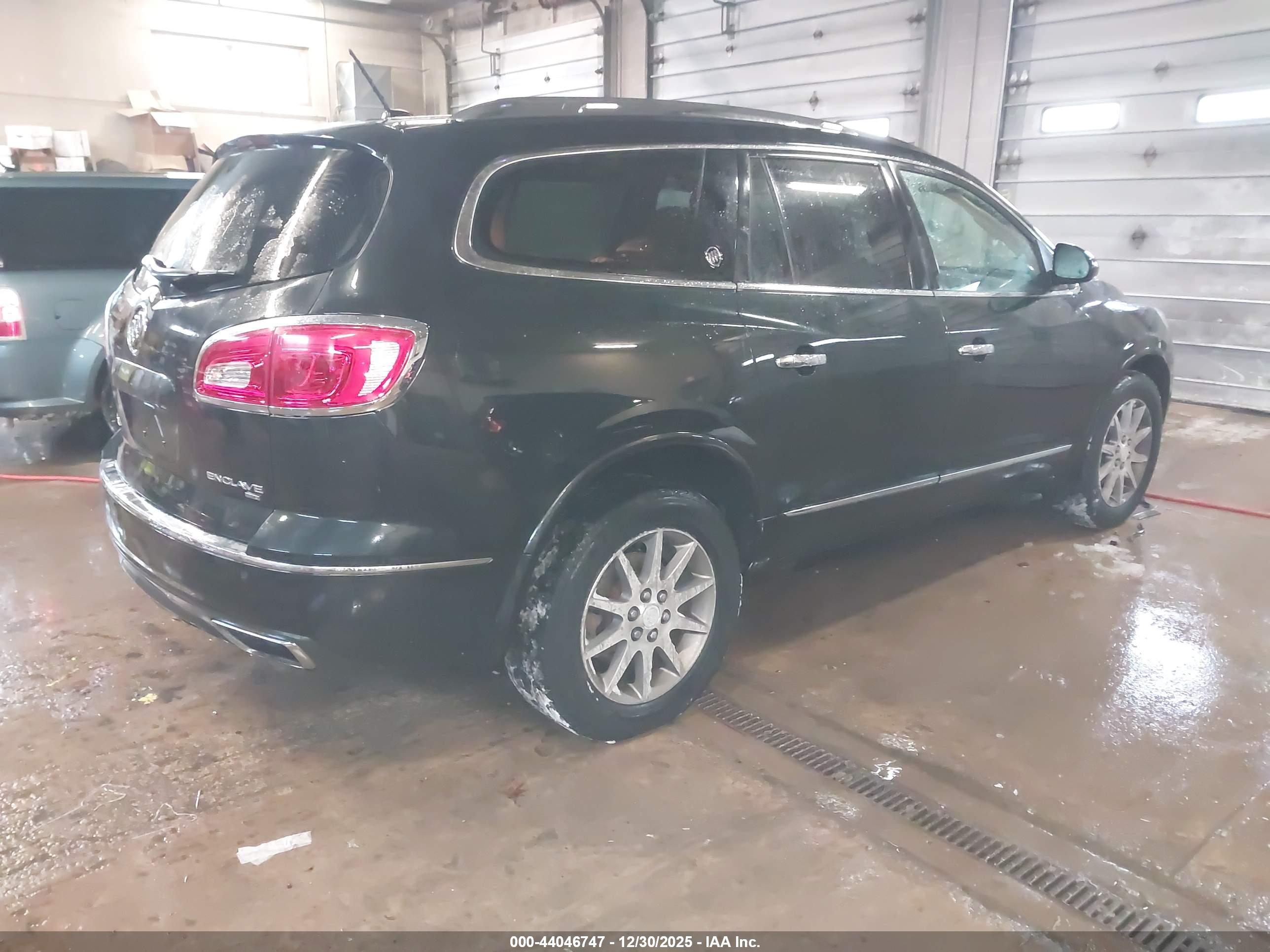 BUICK ENCLAVE image 4