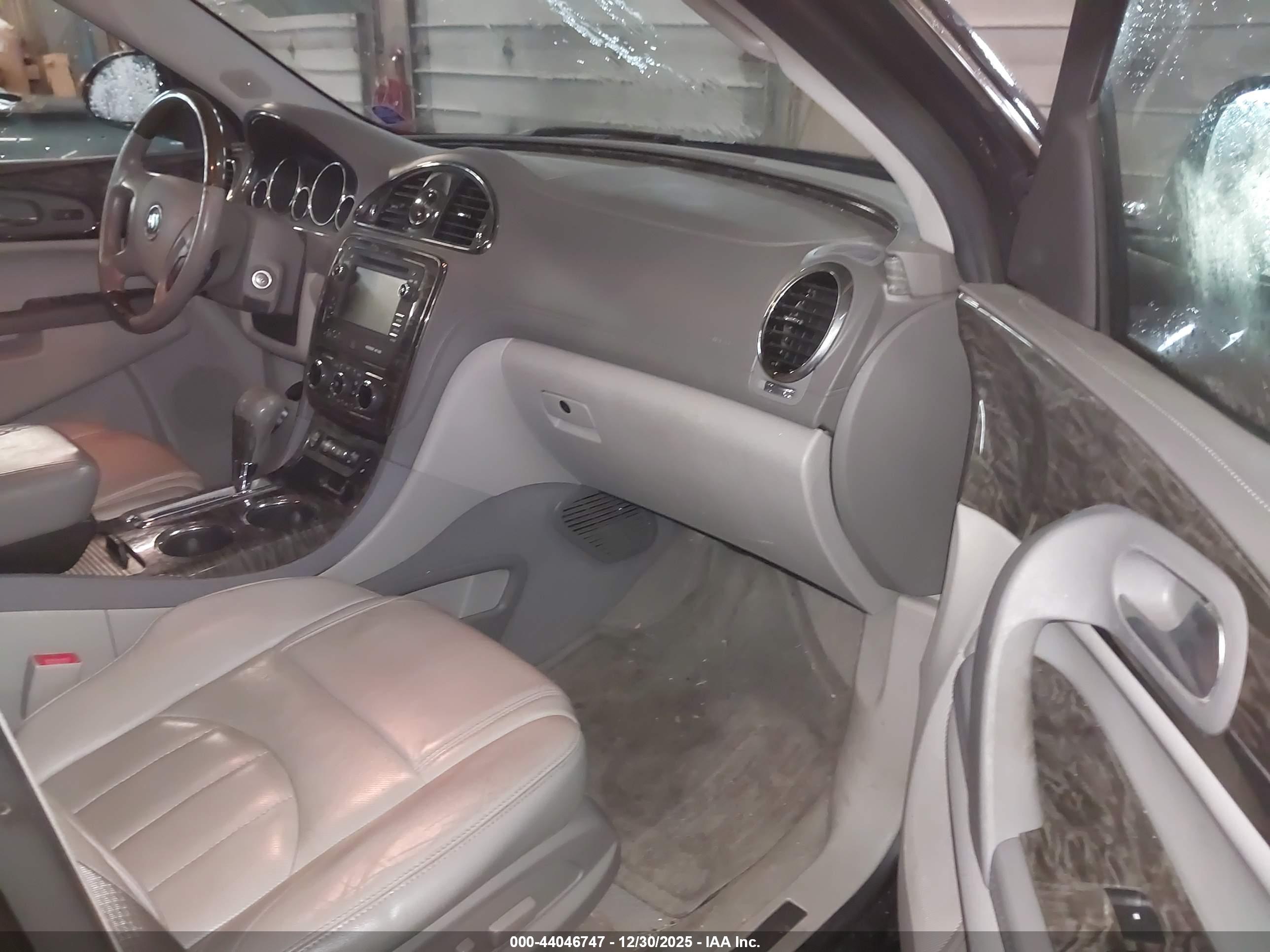 BUICK ENCLAVE image 5