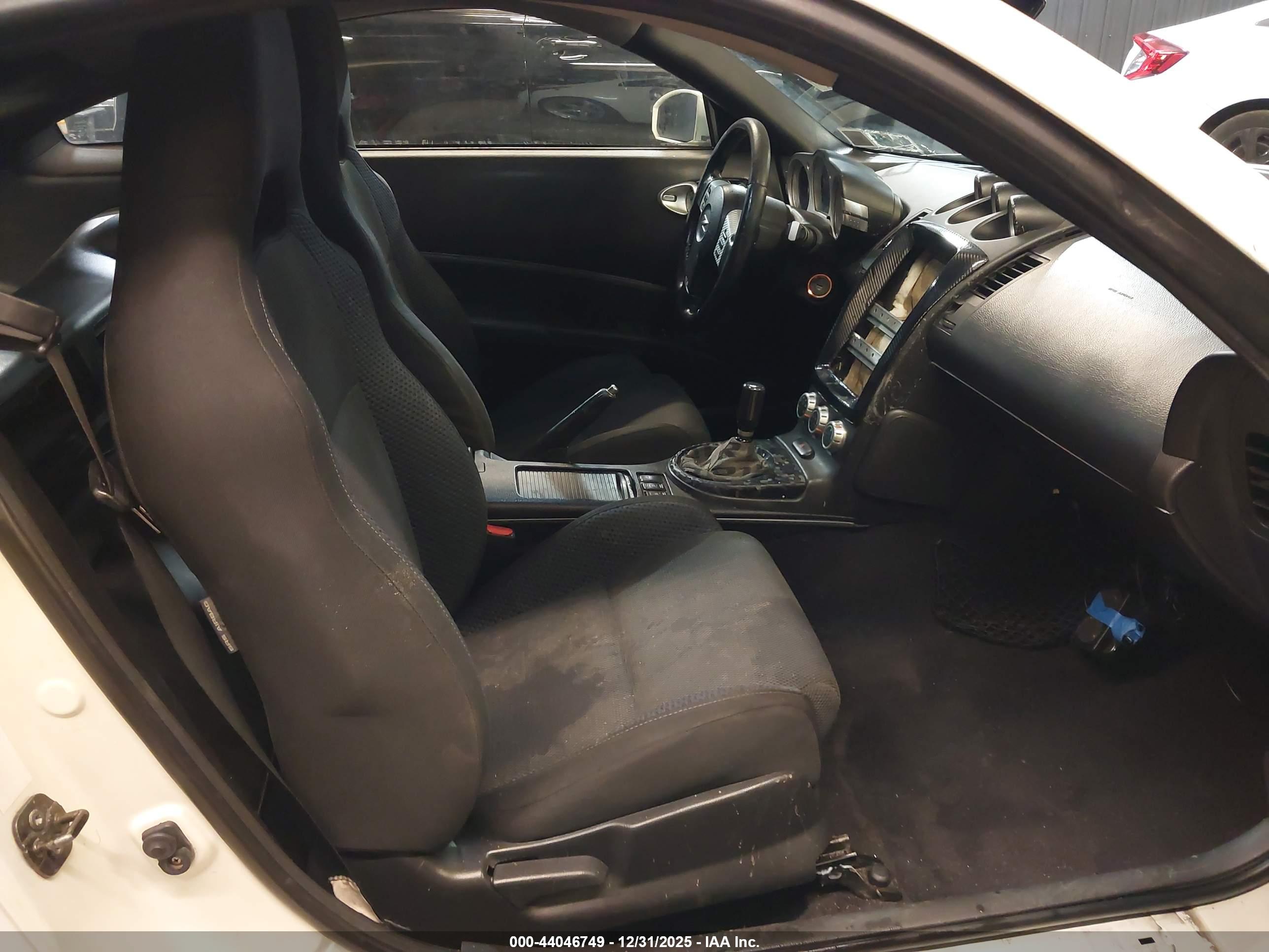 NISSAN 350Z image 5