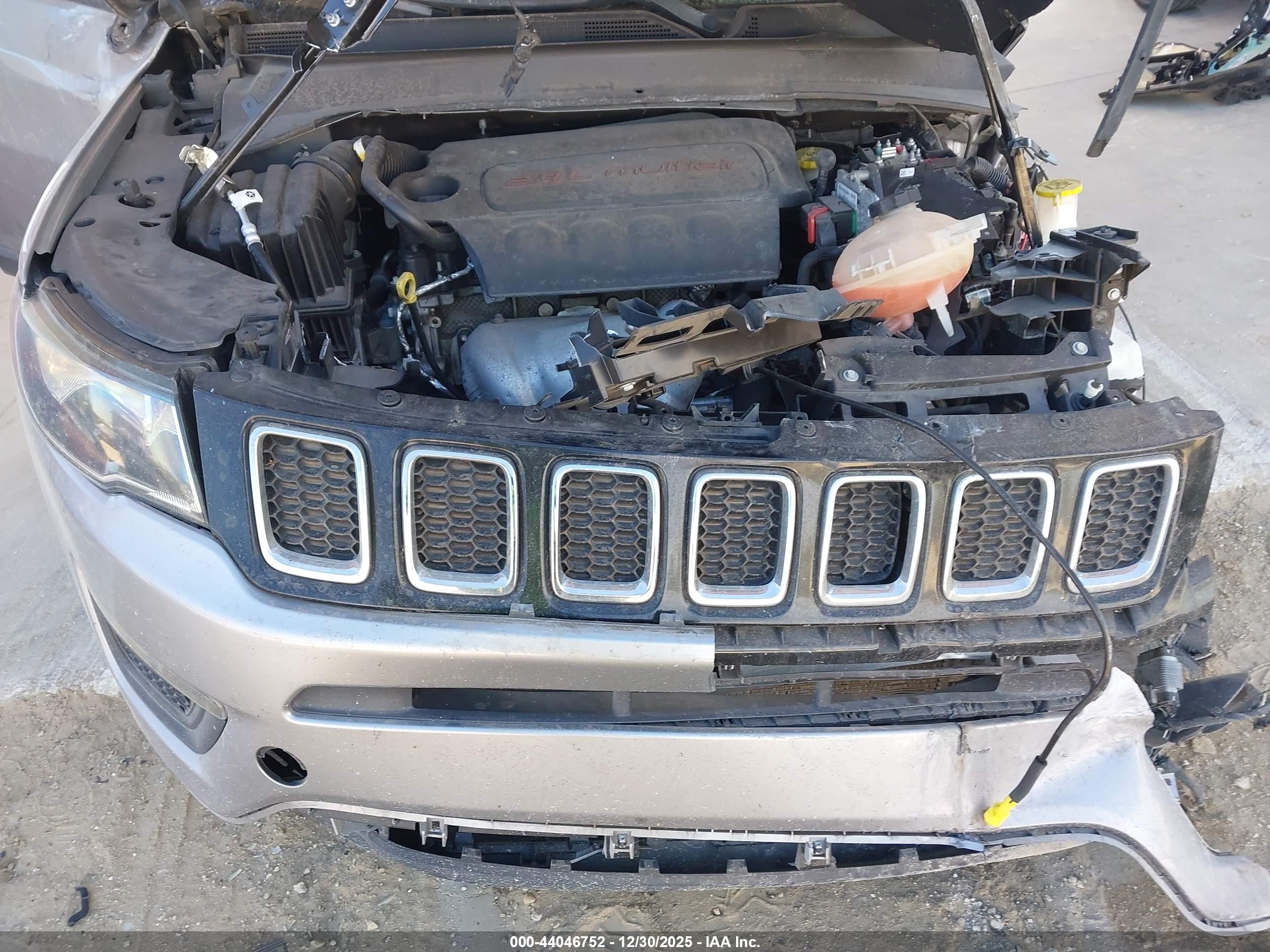JEEP COMPASS image 10