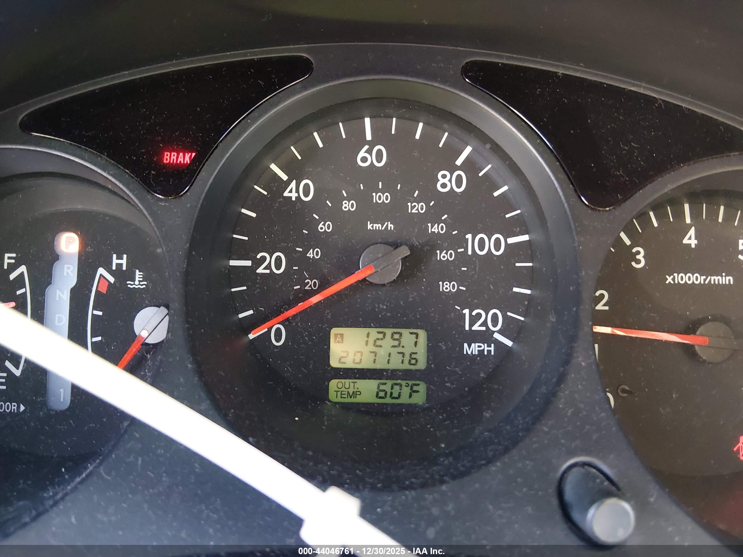 SUBARU FORESTER image 7