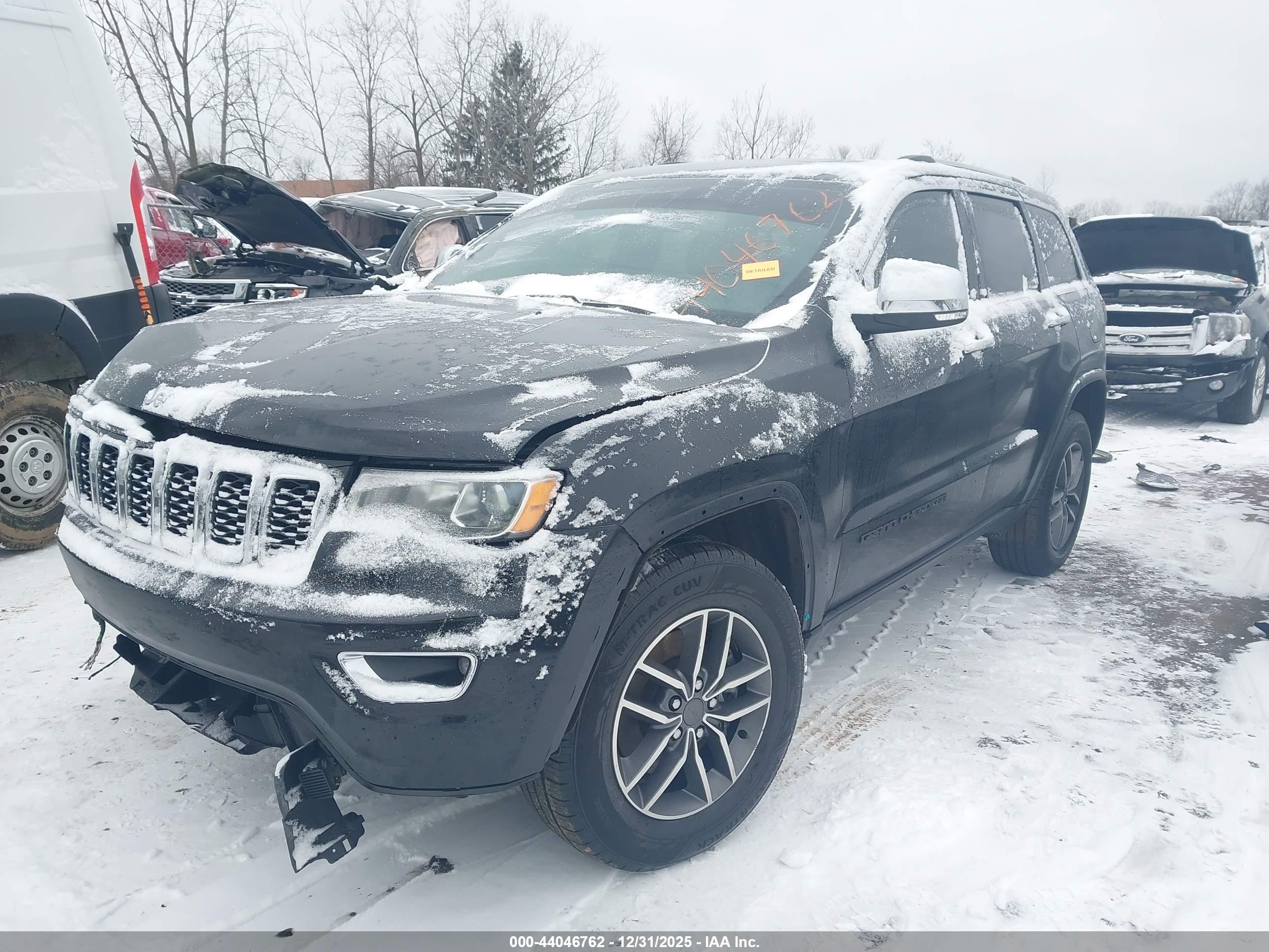 JEEP GRAND image 2