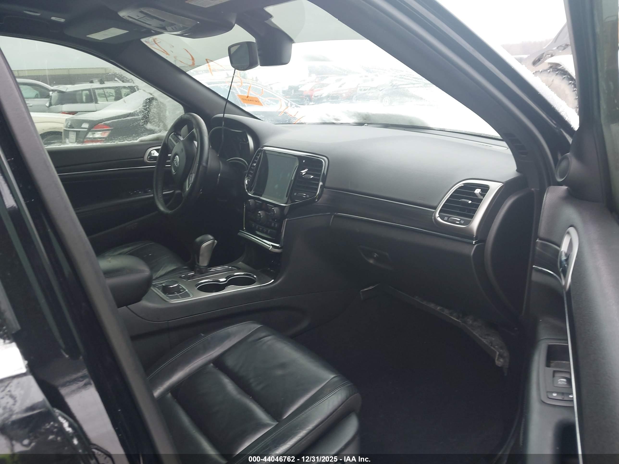 JEEP GRAND image 5