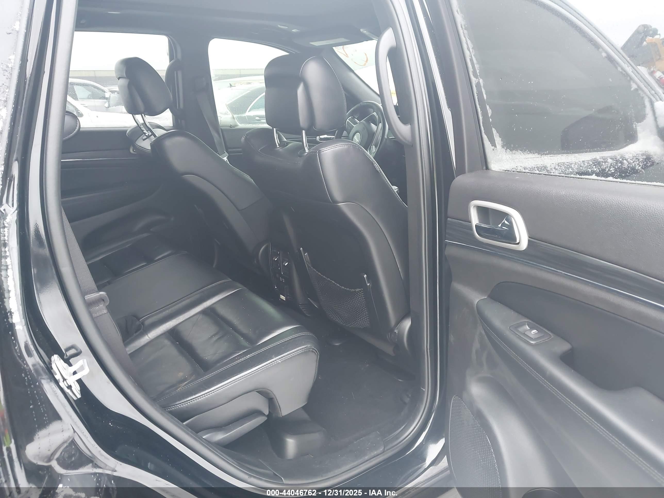 JEEP GRAND image 8