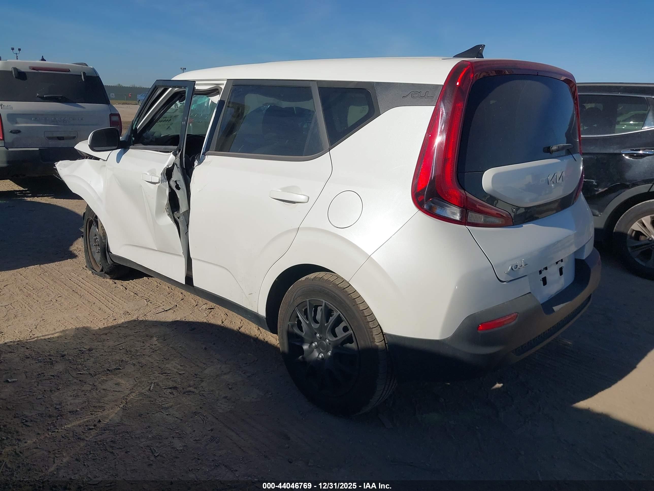 KIA SOUL image 3