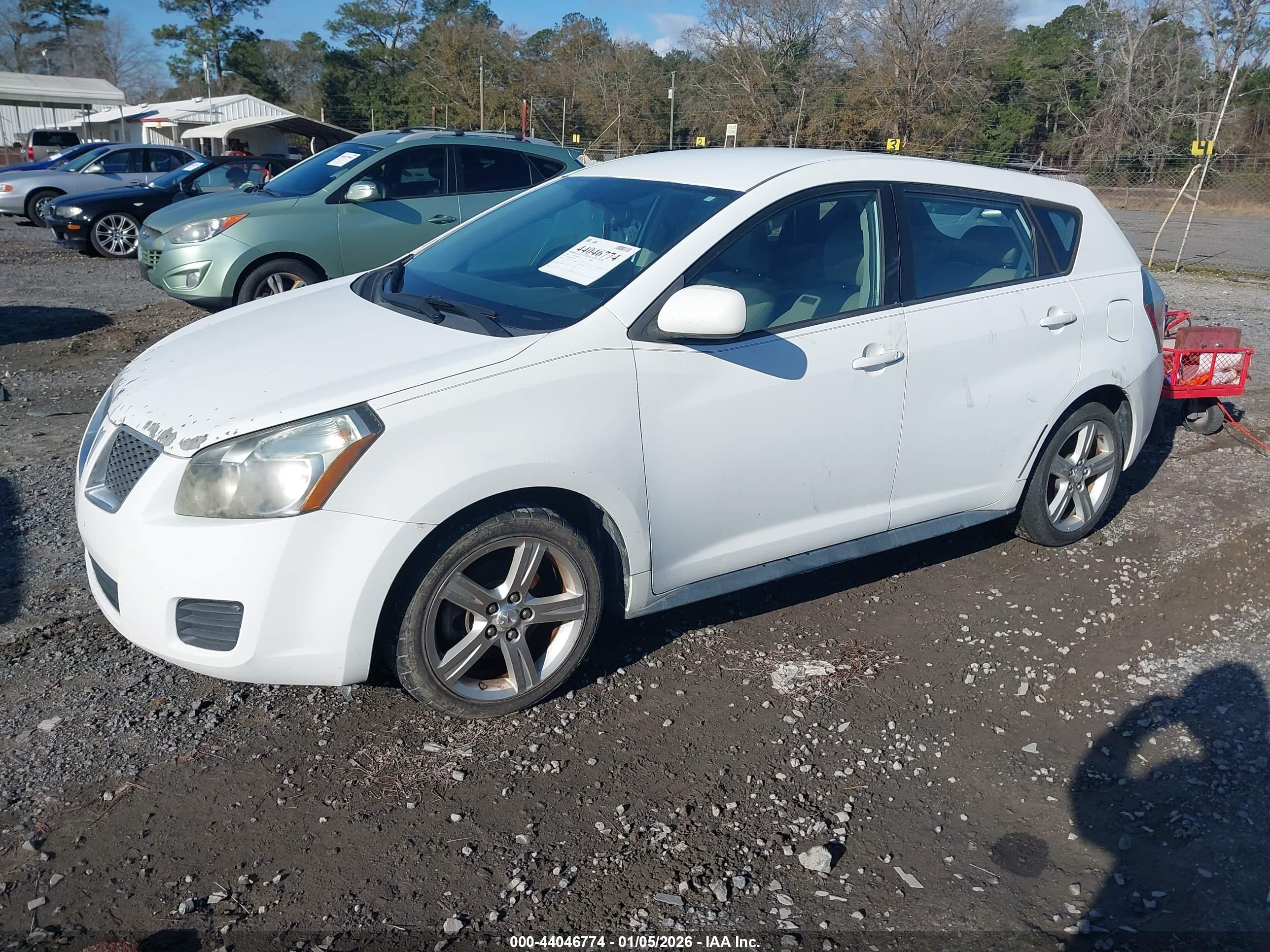 PONTIAC VIBE image 2