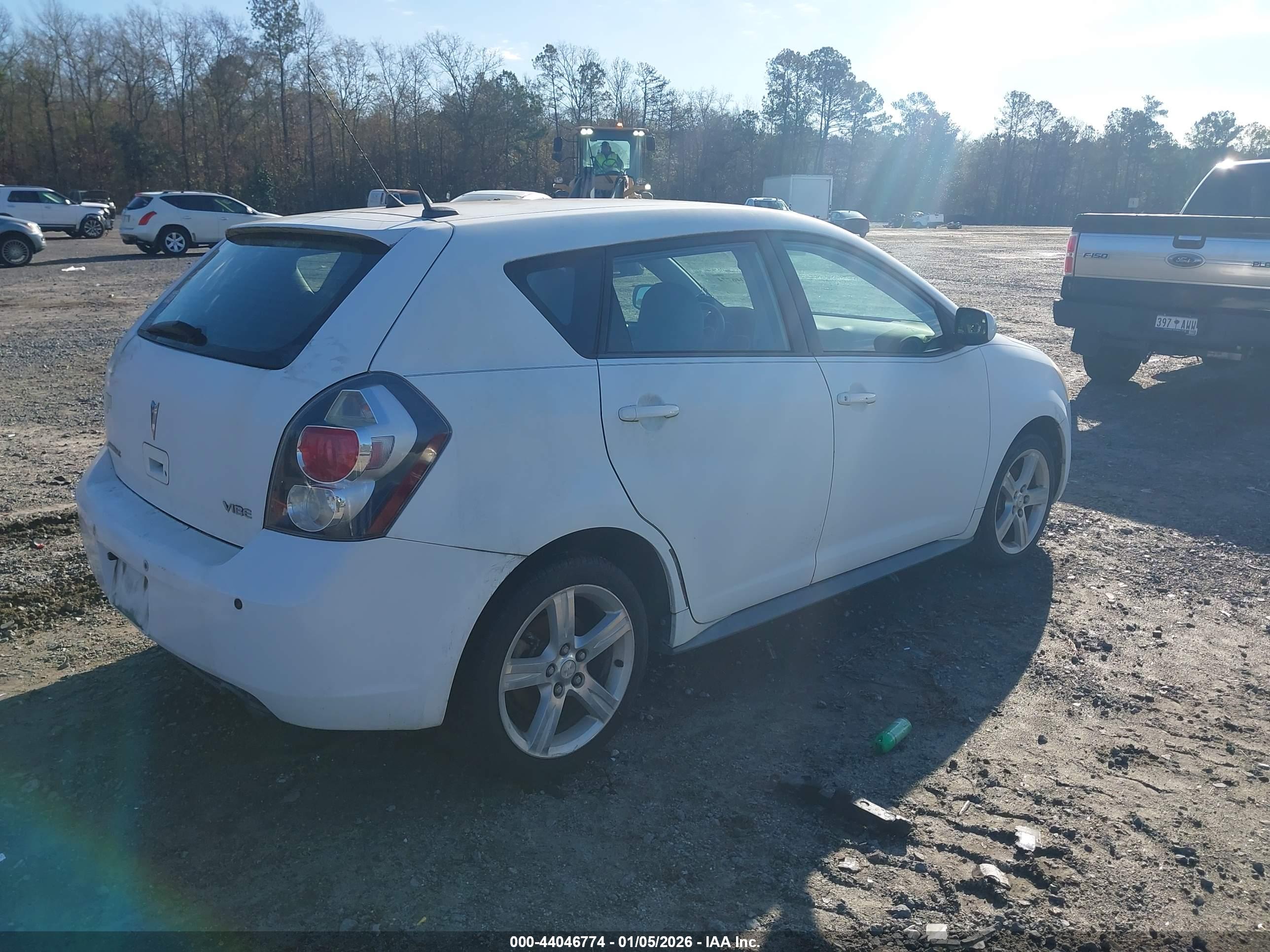 PONTIAC VIBE image 4