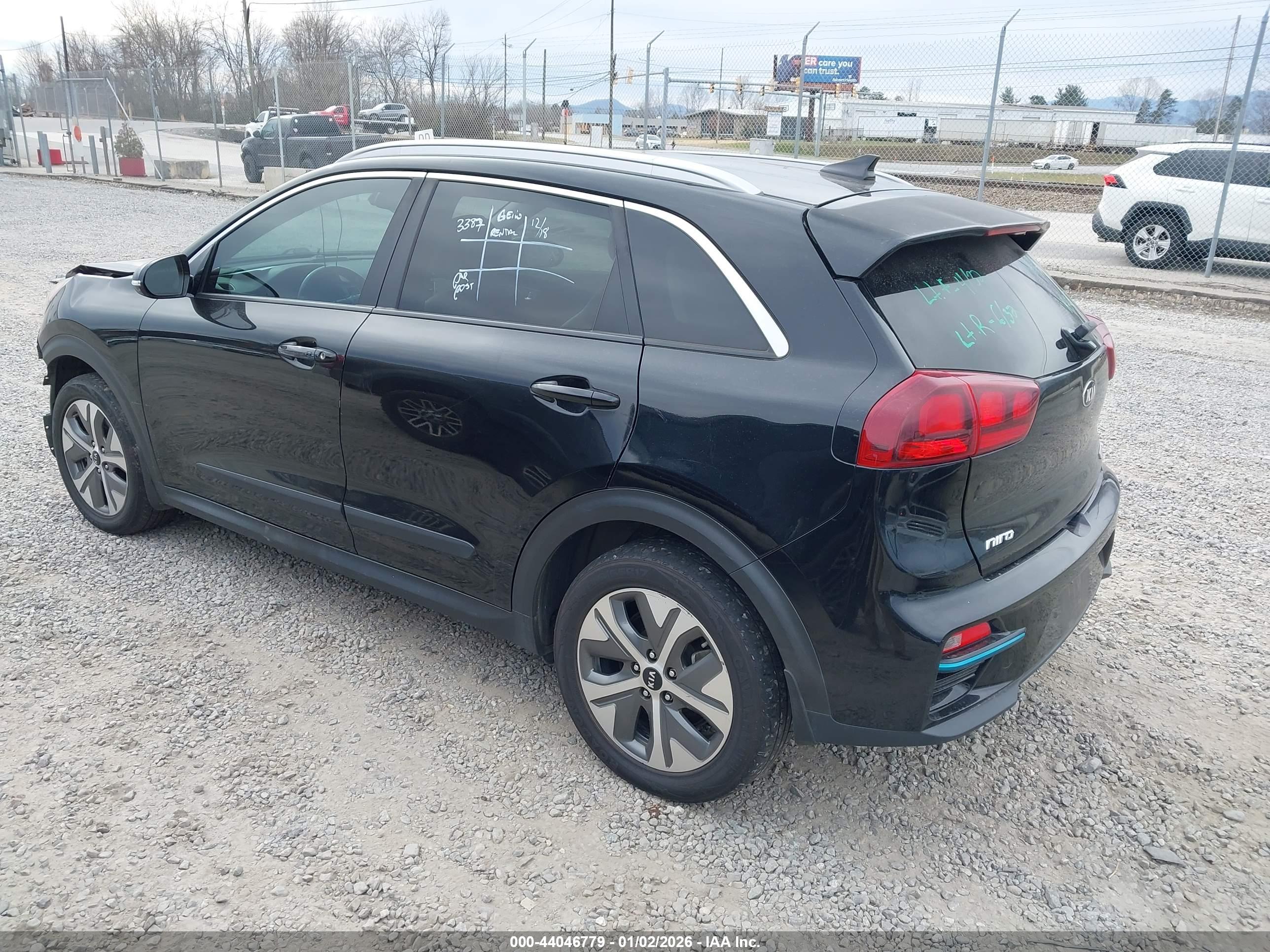 KIA NIRO image 3
