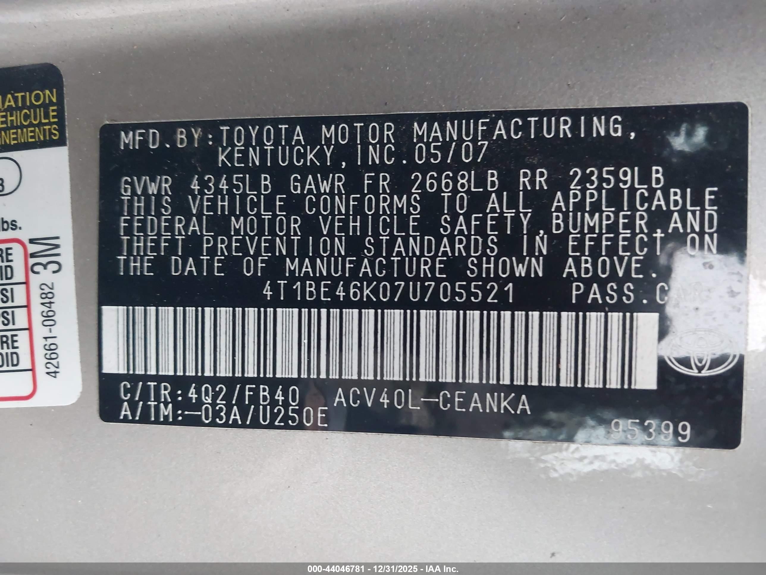 TOYOTA CAMRY image 9