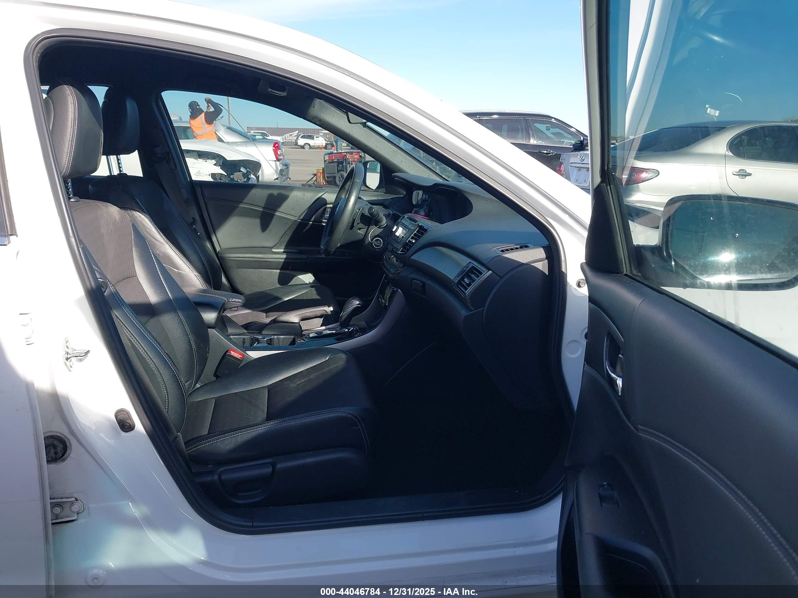 HONDA ACCORD image 5