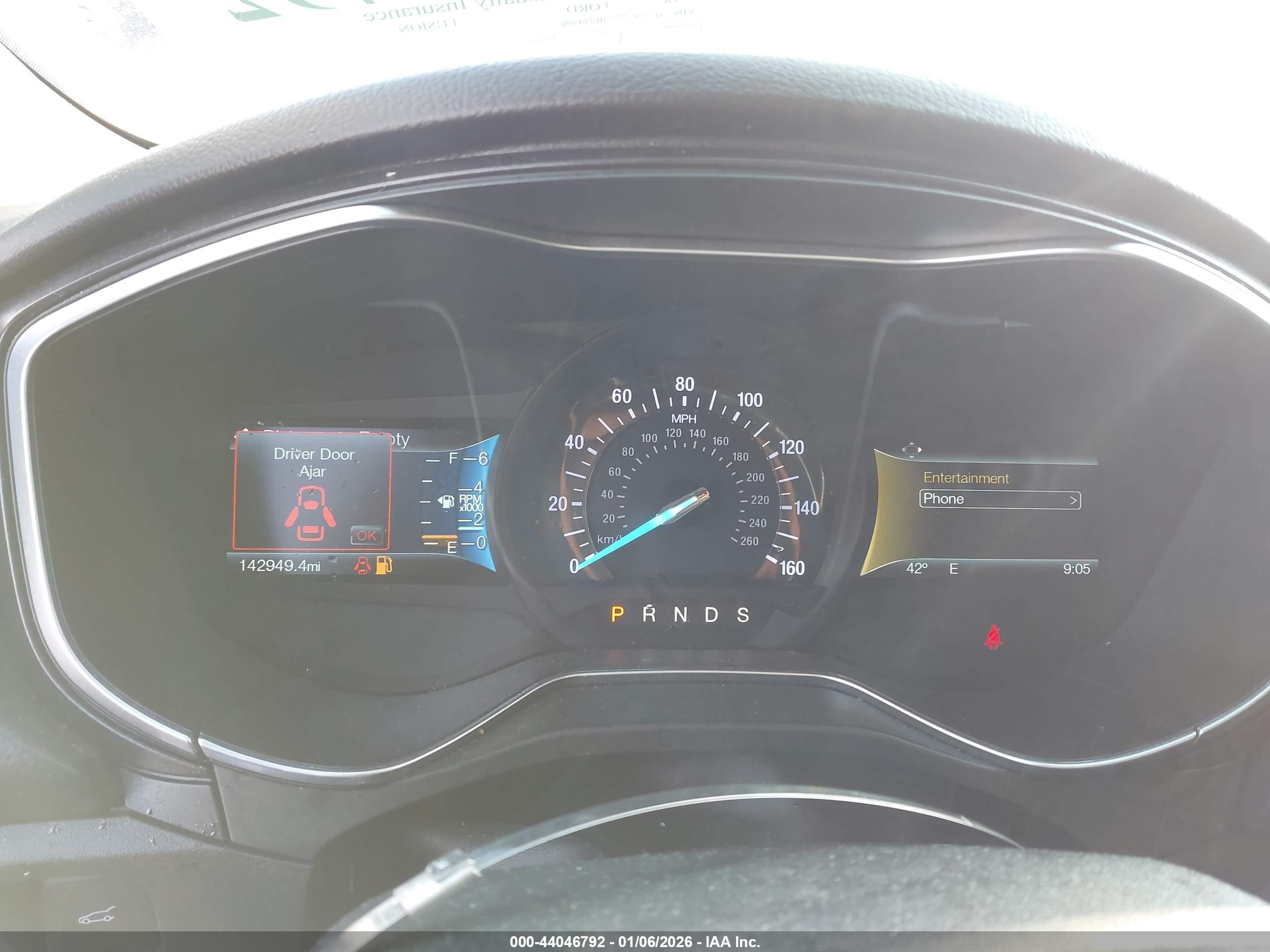 FORD FUSION image 7