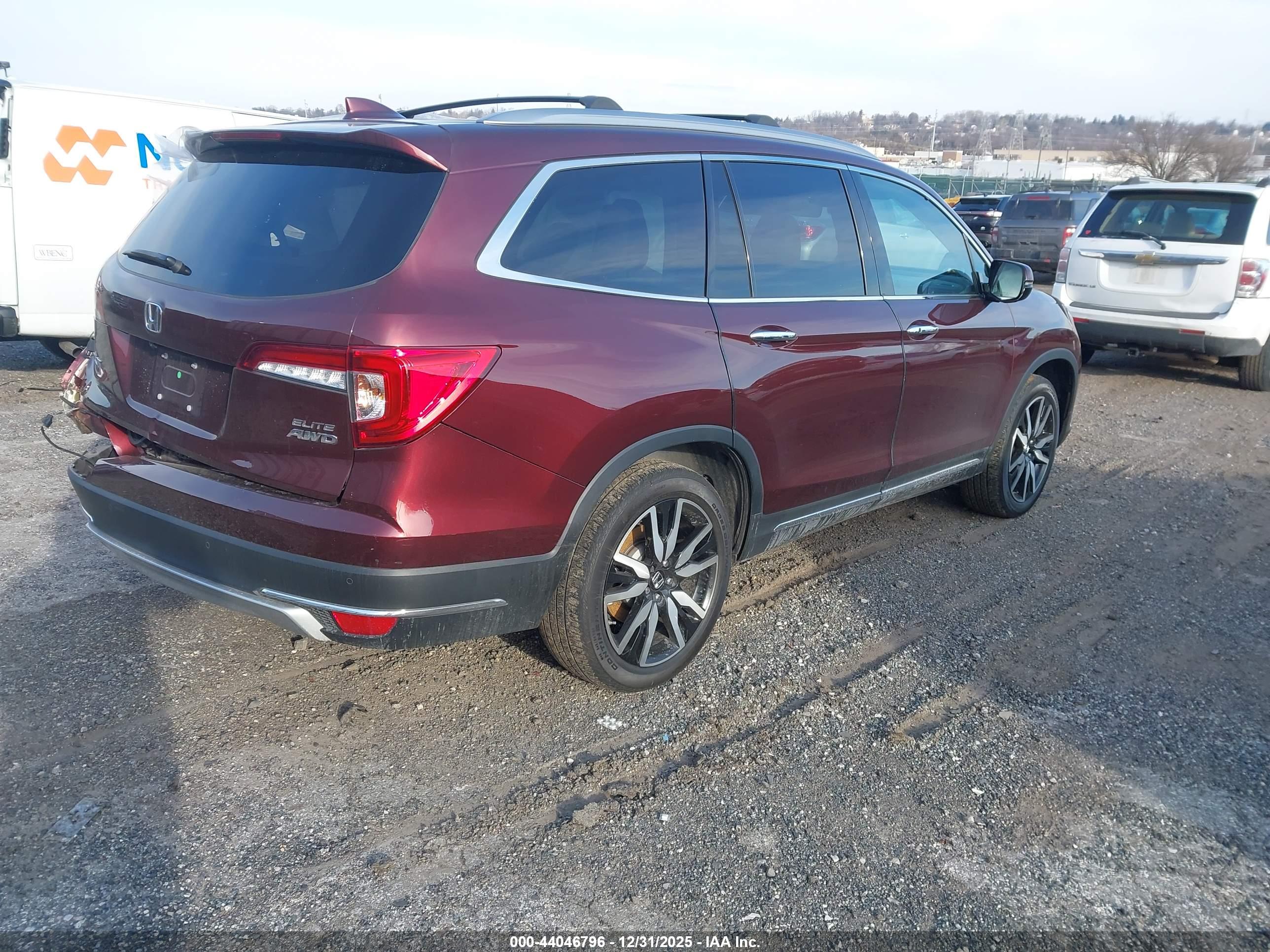 HONDA PILOT image 4