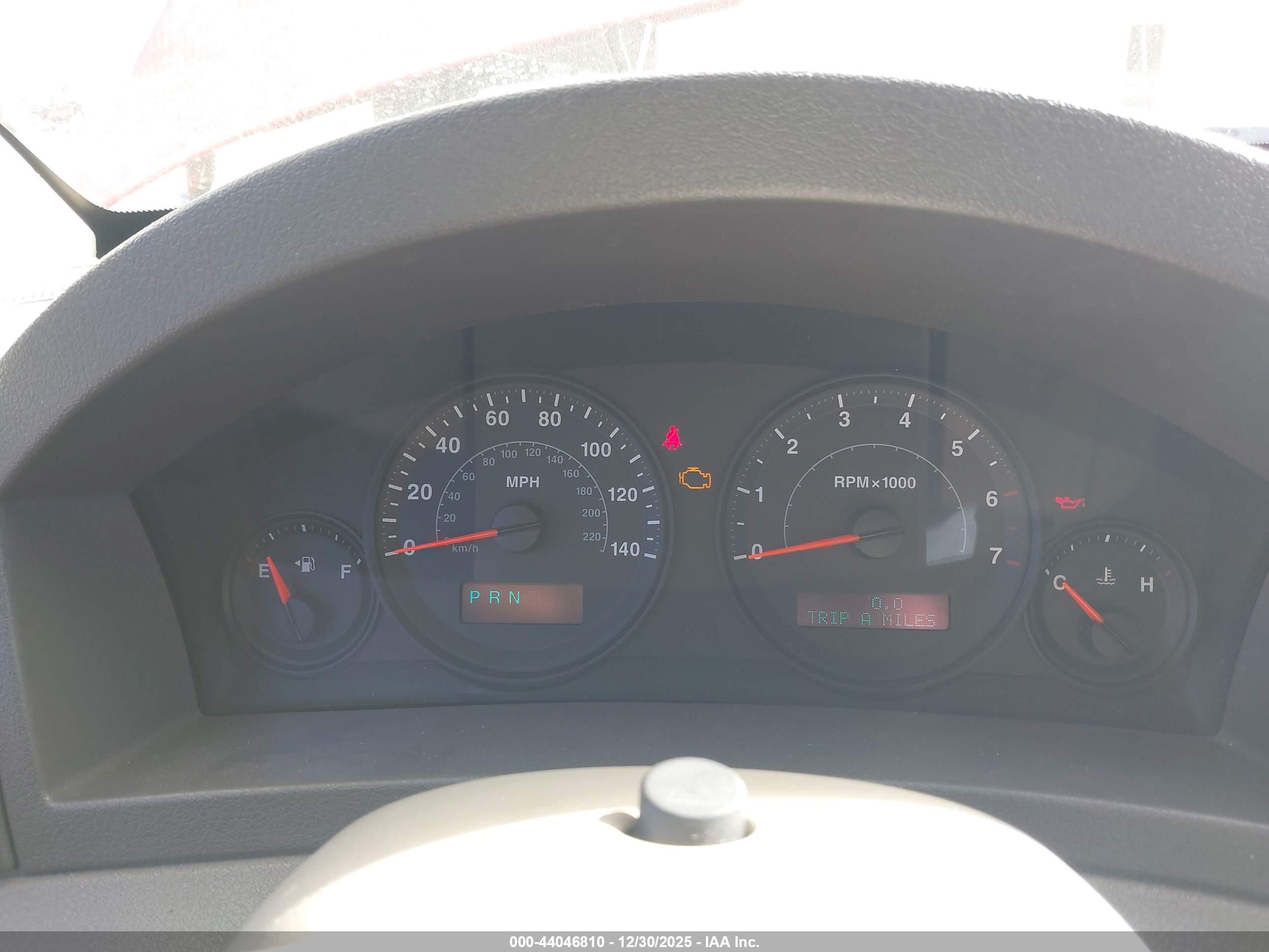 JEEP GRAND image 7