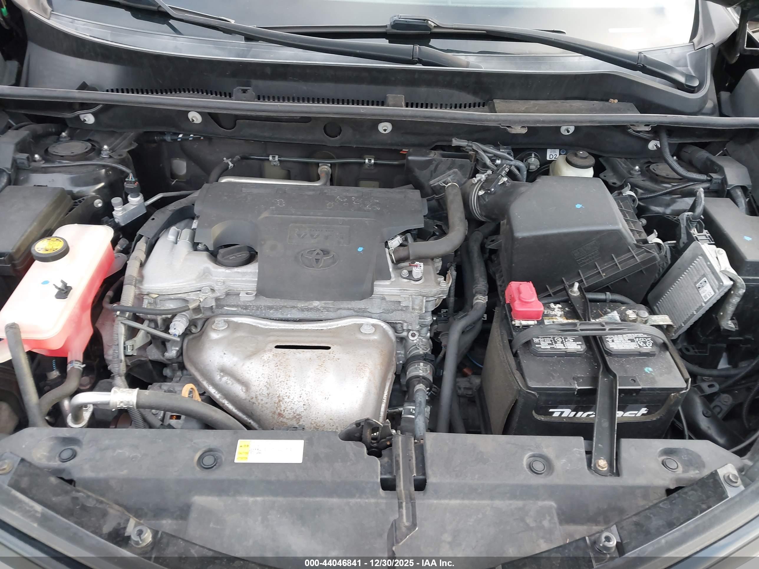 TOYOTA RAV4 image 10