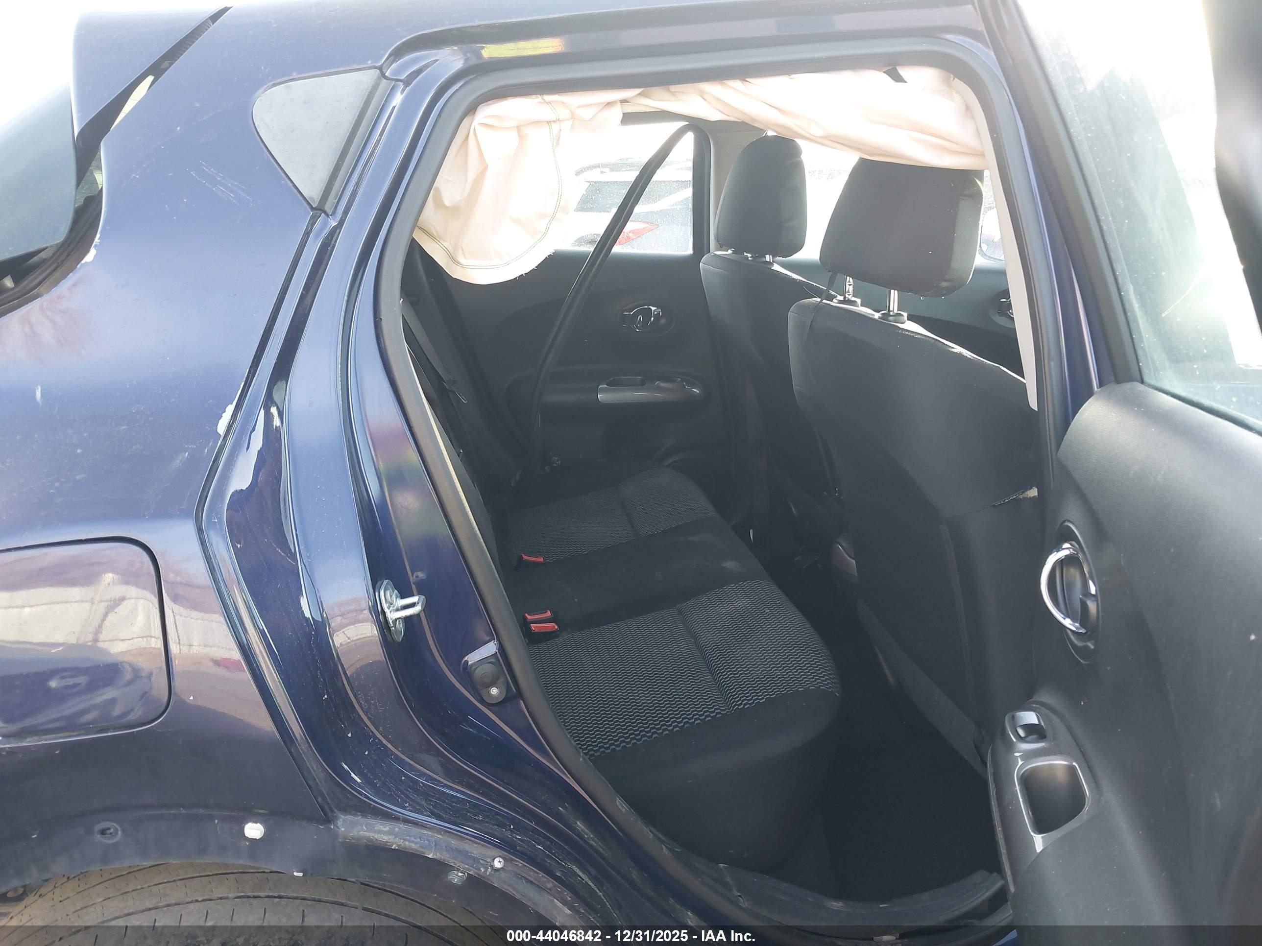 NISSAN JUKE image 8